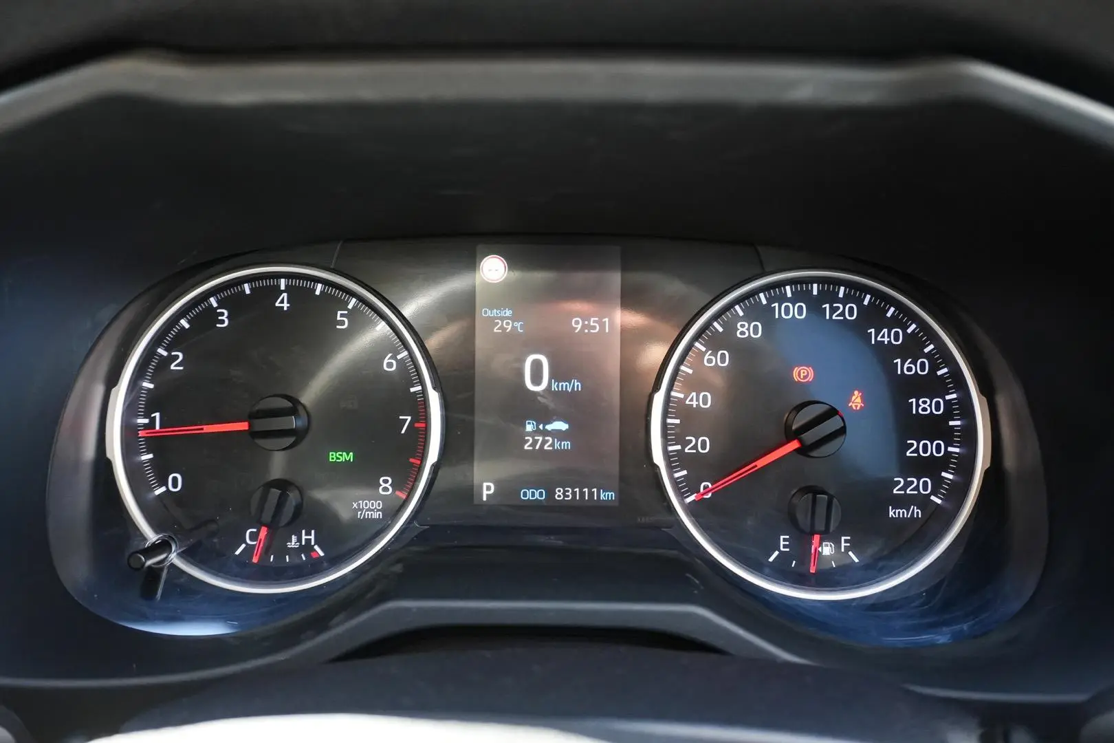 2019 Toyota RAV4 Gallery Image 17