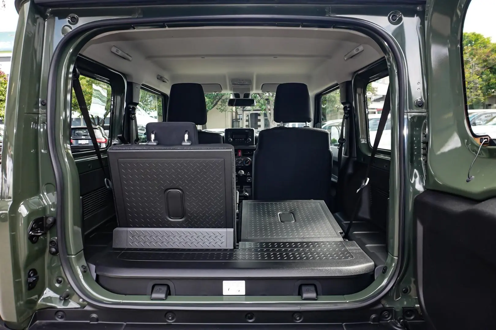 2021 Suzuki Jimny Gallery Image 10