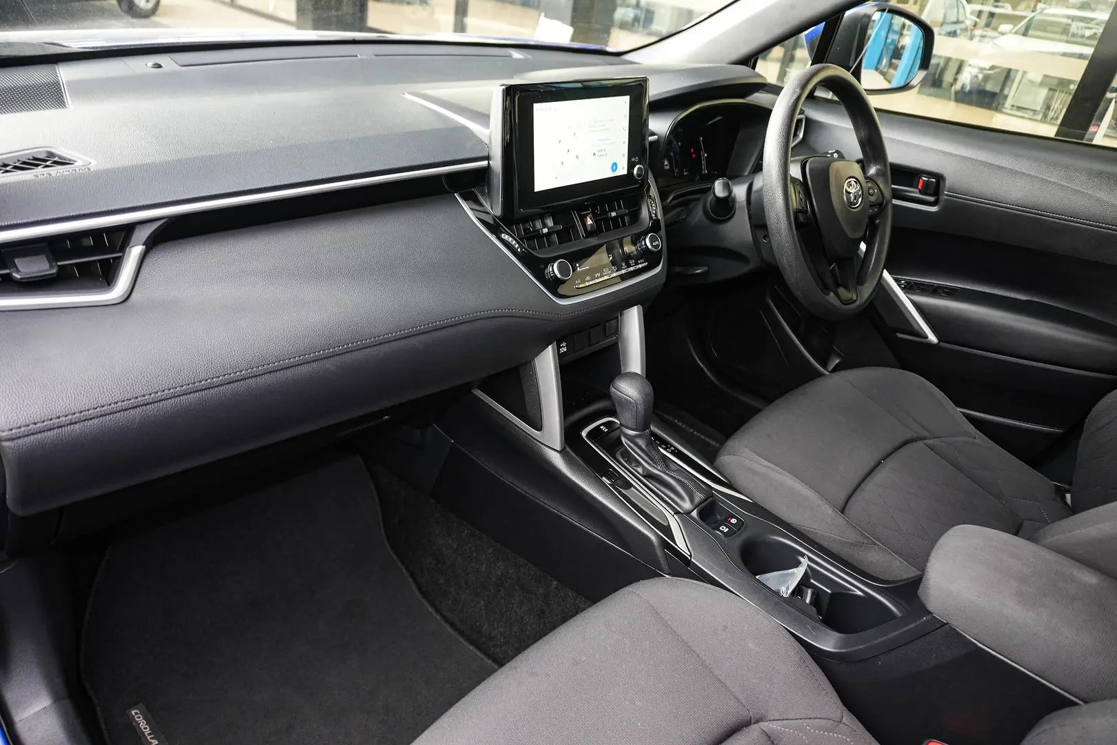 2023 Toyota Corolla Cross Gallery Image 10