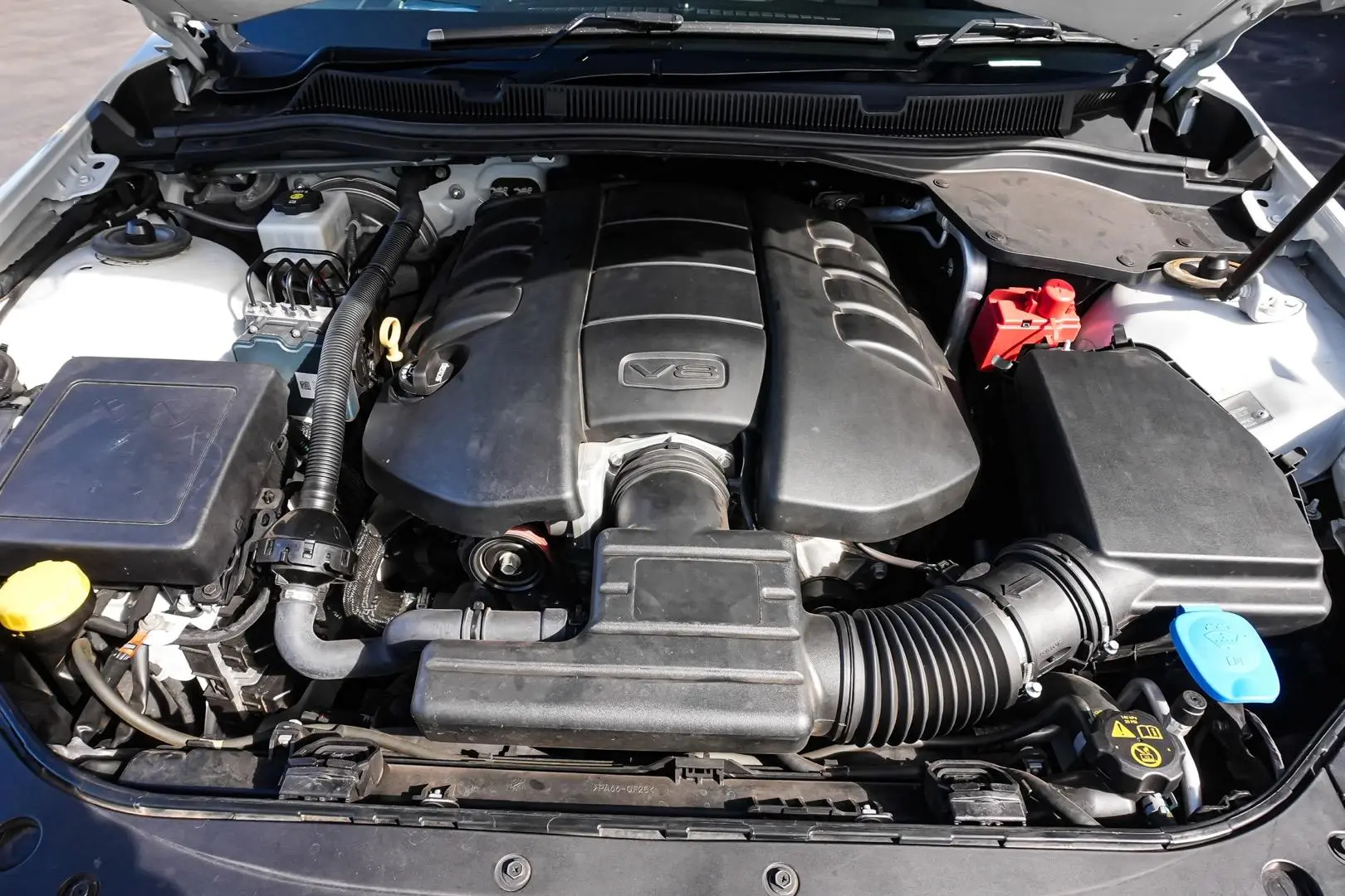 2017 Holden Commodore Gallery Image 24