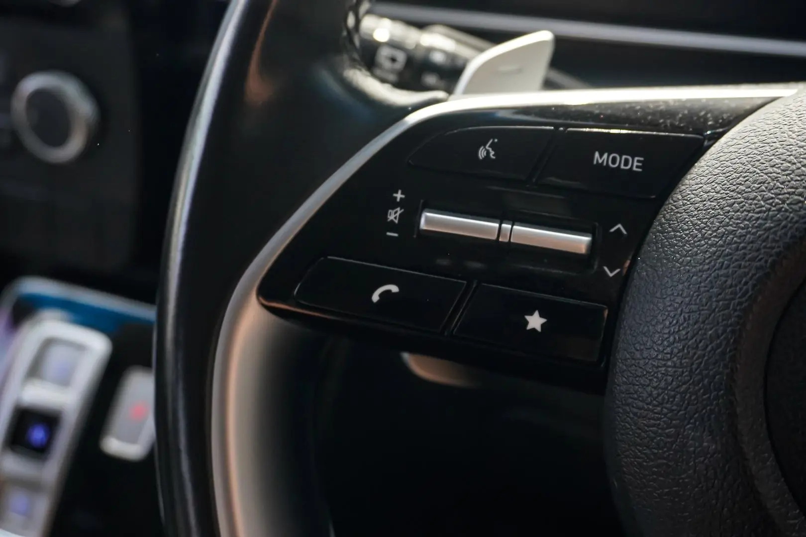 2023 Hyundai STARIA Gallery Image 19