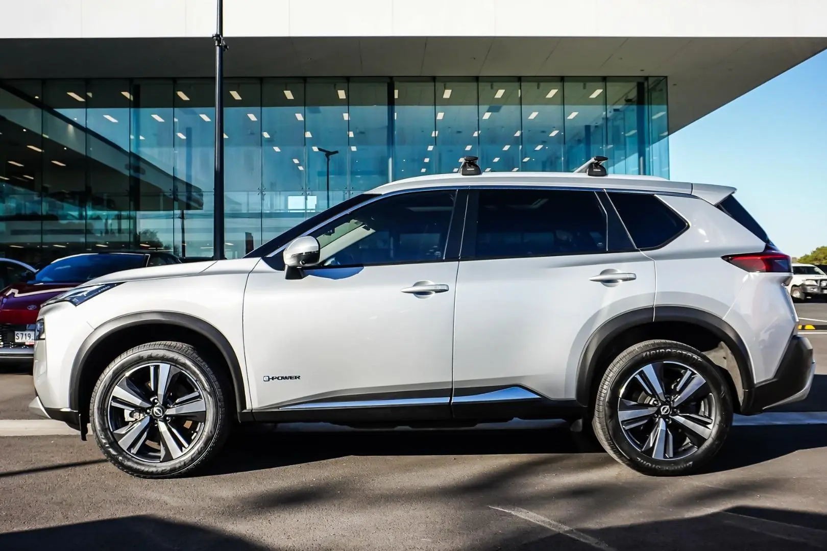 2023 Nissan X-TRAIL Gallery Image 3