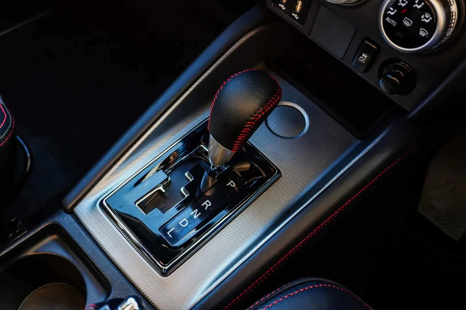 2024 Mitsubishi ASX Gallery Image 19