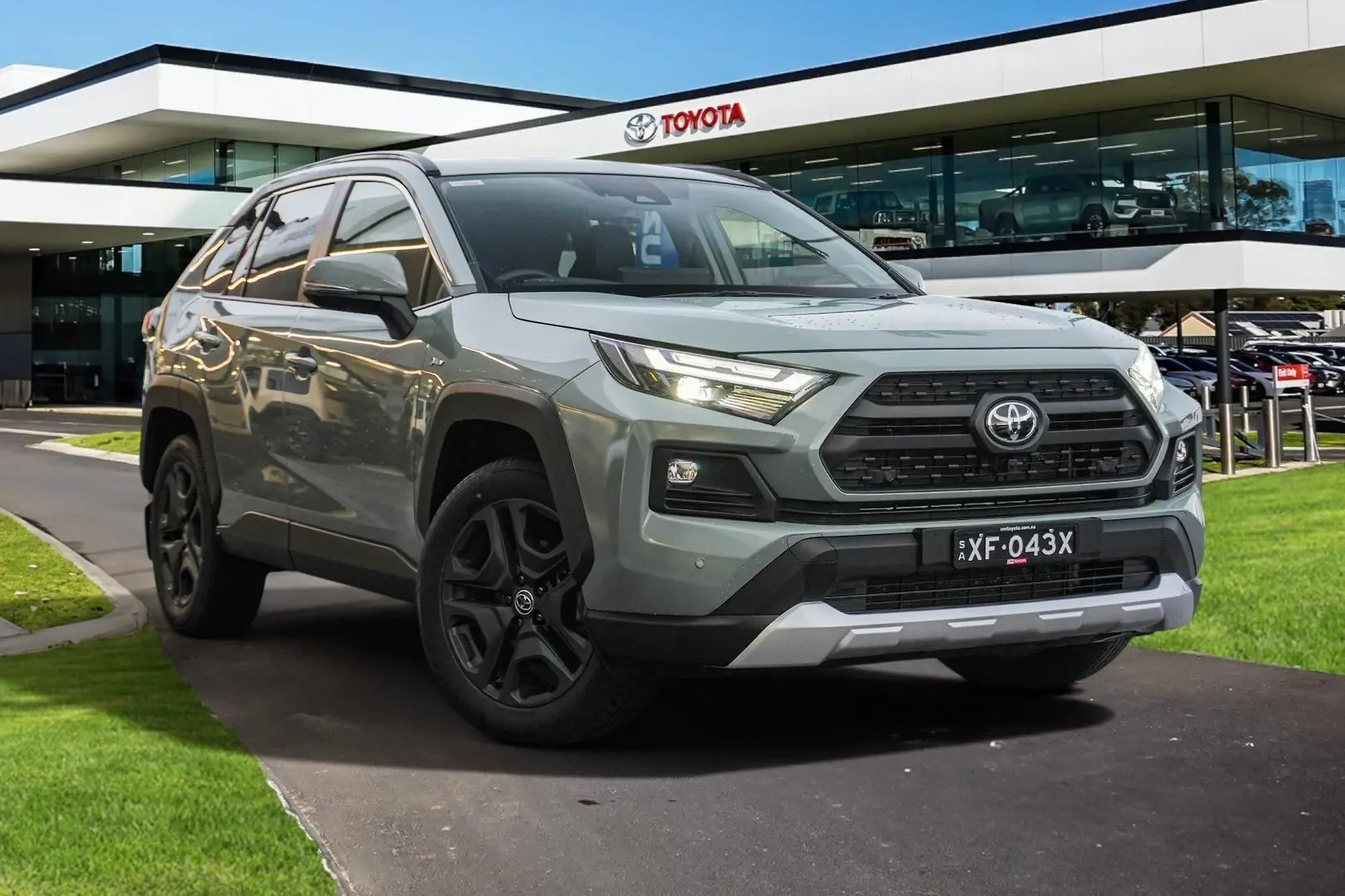 2025 Toyota RAV4 Image