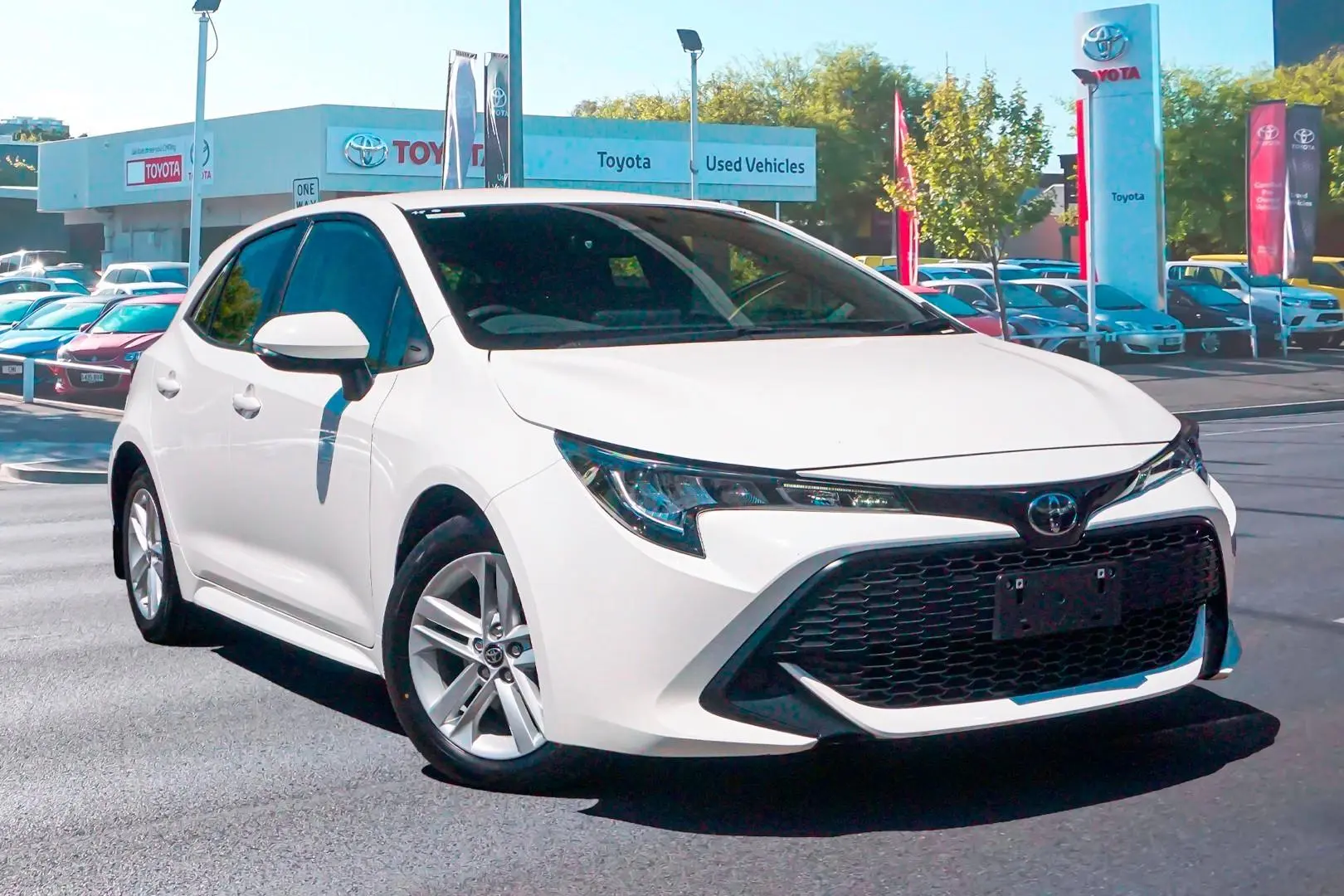 2021 Toyota Corolla Gallery Image 1