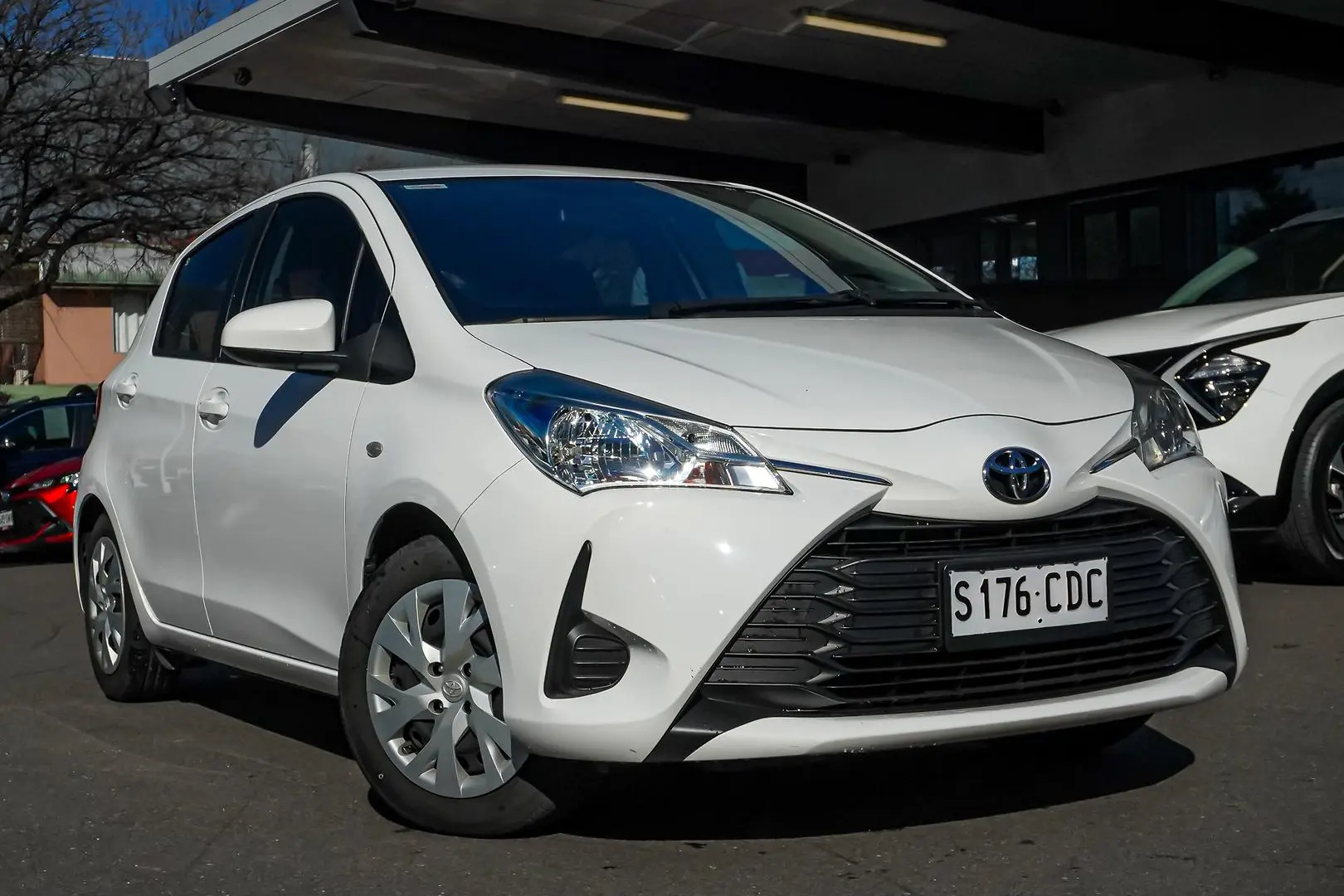 2019 Toyota Yaris Gallery Image 2