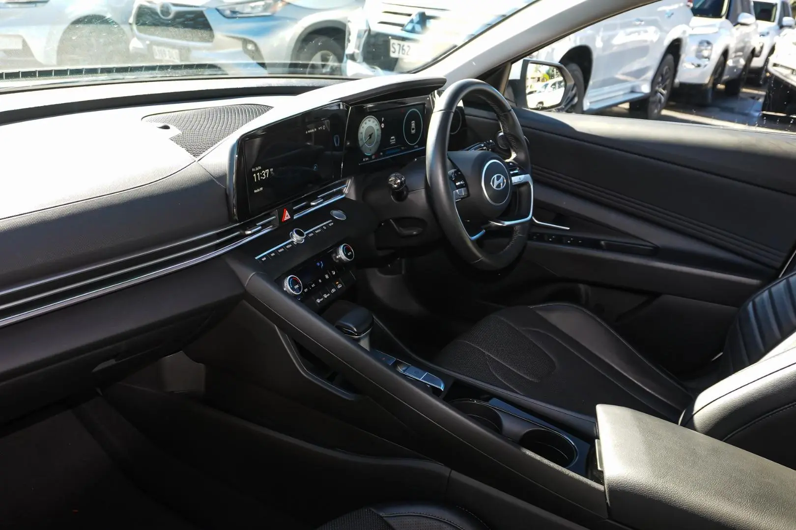 2024 Hyundai i30 Gallery Image 10