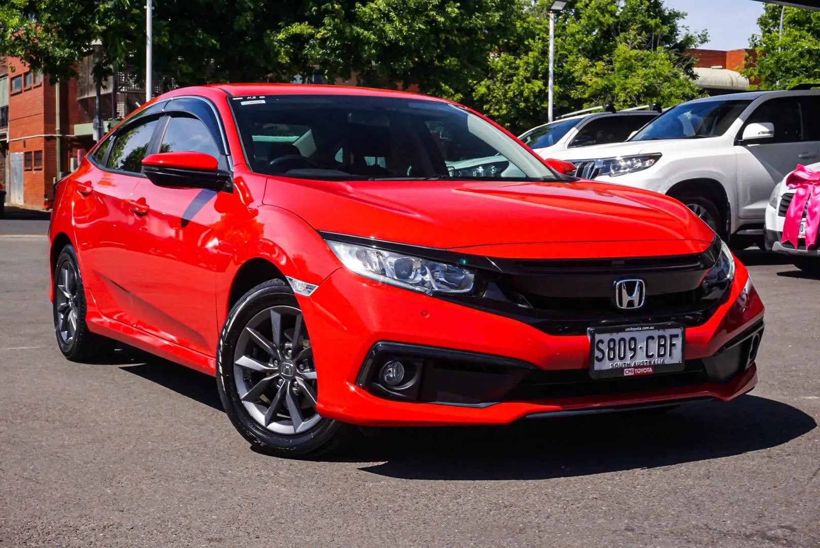 2019 Honda Civic Gallery Image 2