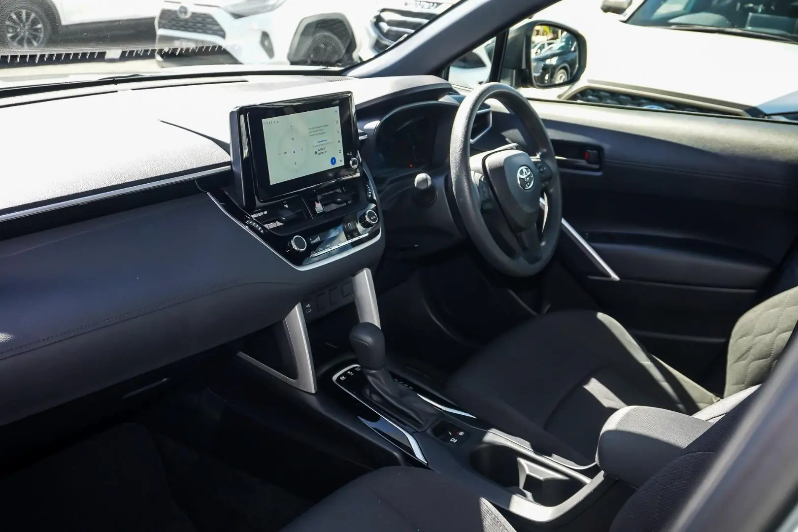 2024 Toyota Corolla Cross Gallery Image 9