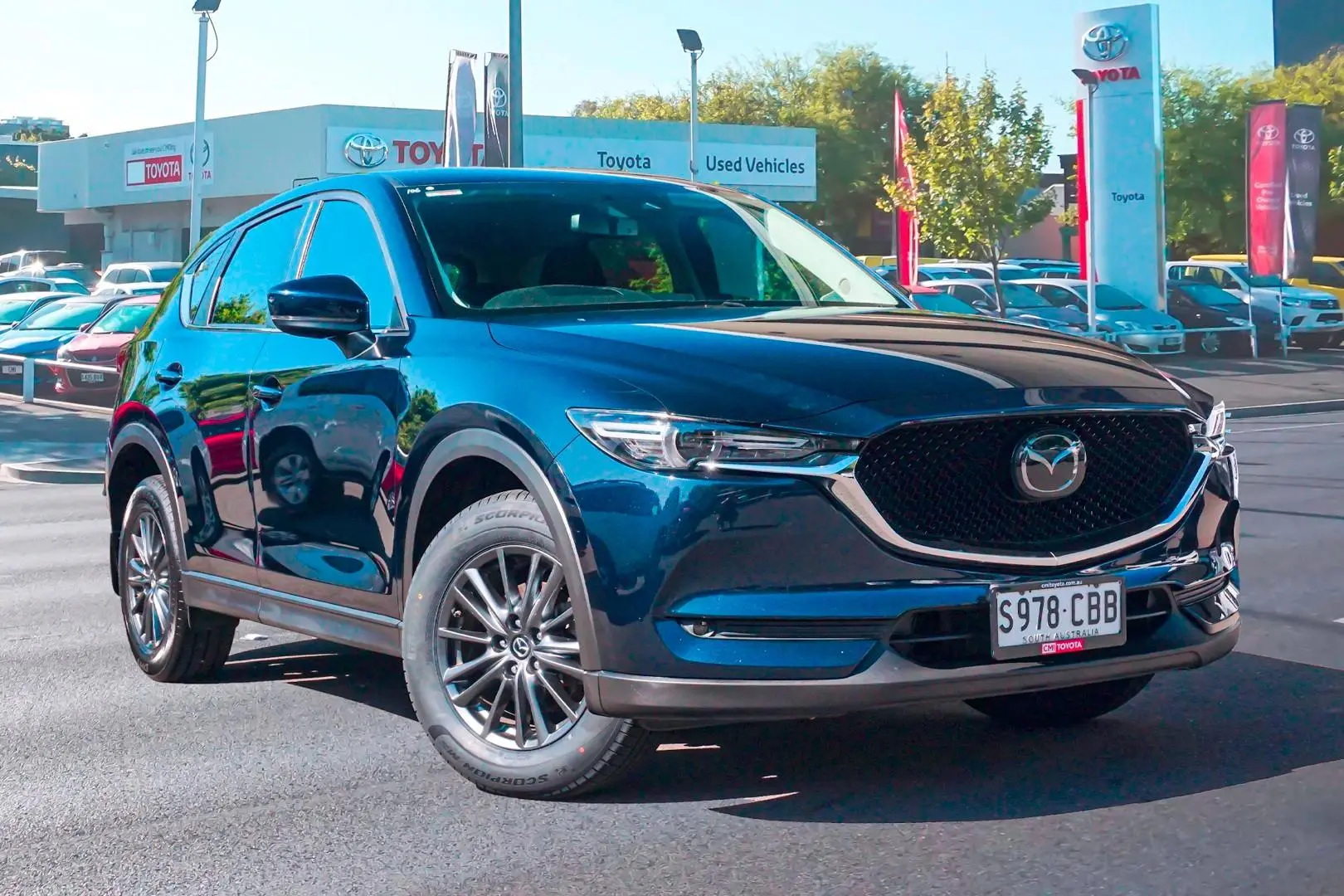 2019 Mazda CX-5 Image 1