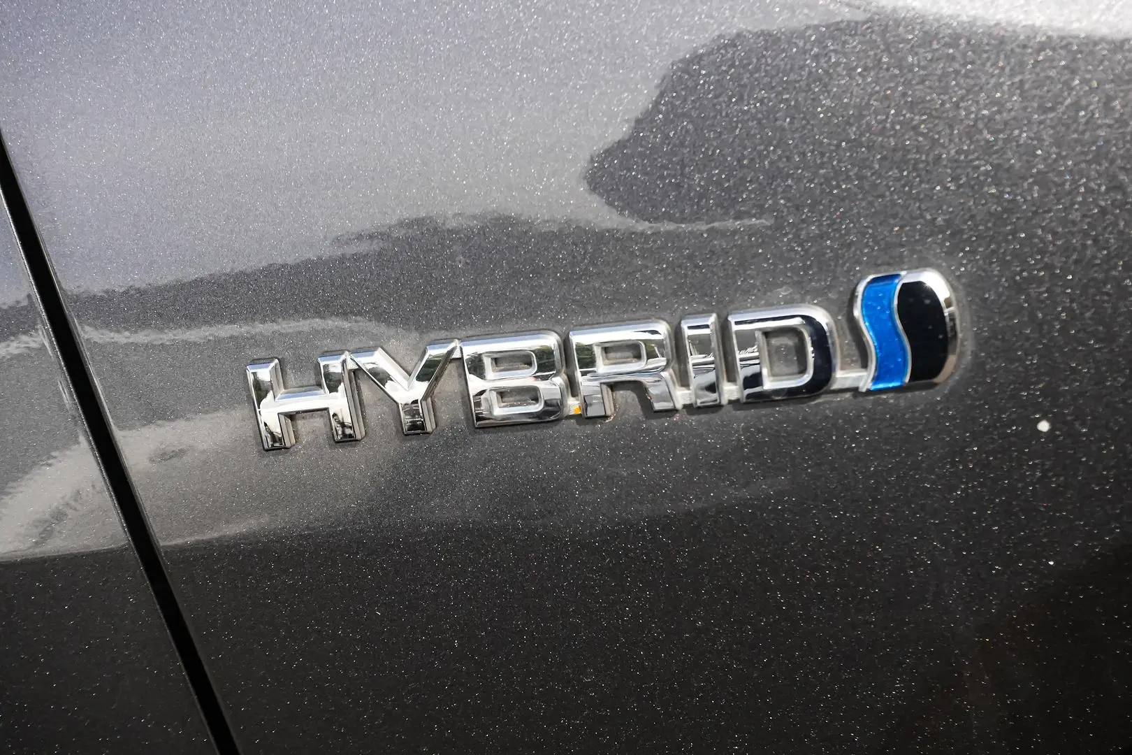 2020 Toyota RAV4 Gallery Image 8