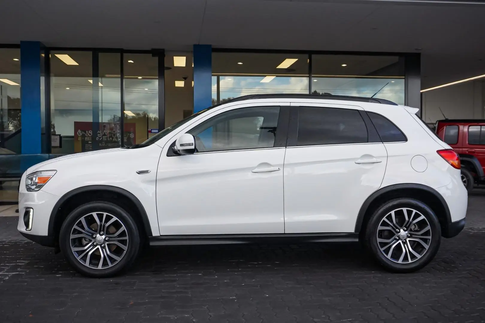 2015 Mitsubishi ASX Gallery Image 18