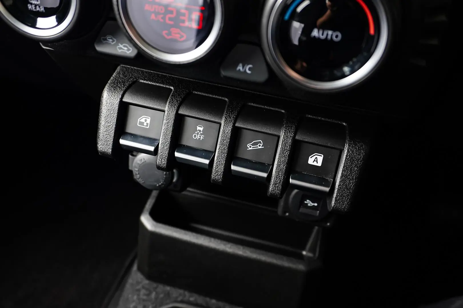 2020 Suzuki Jimny Gallery Image 21