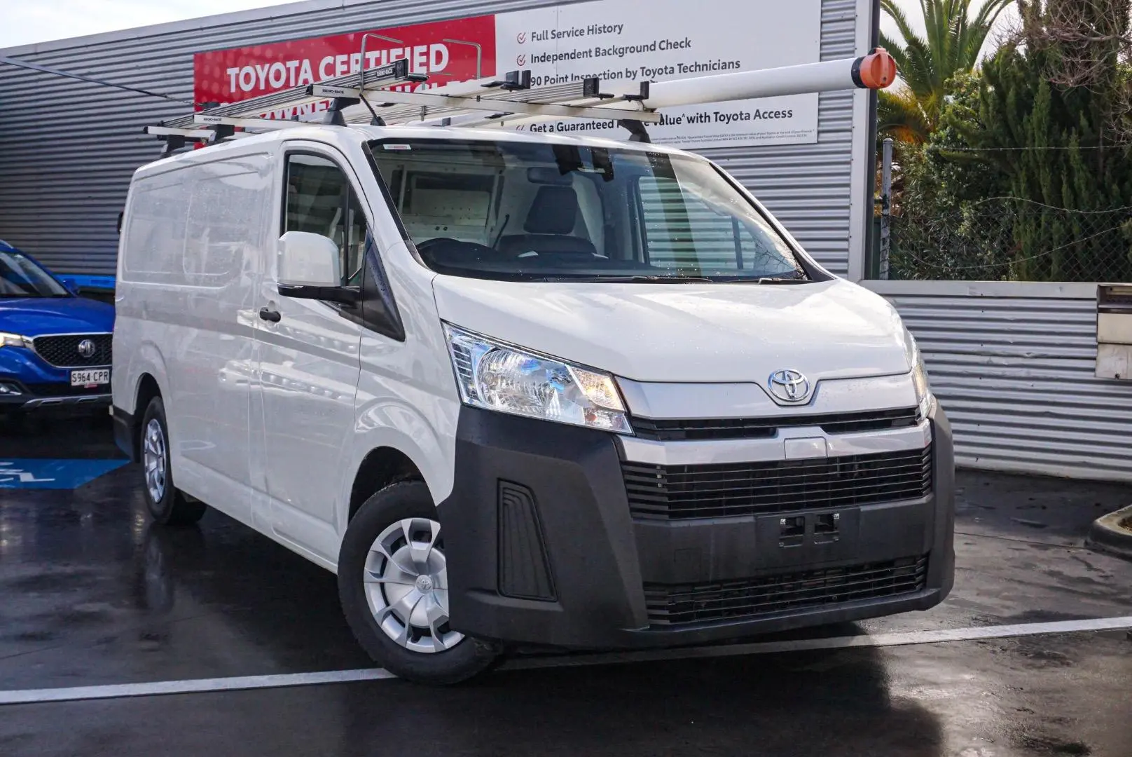 2020 Toyota Hiace Gallery Image 2