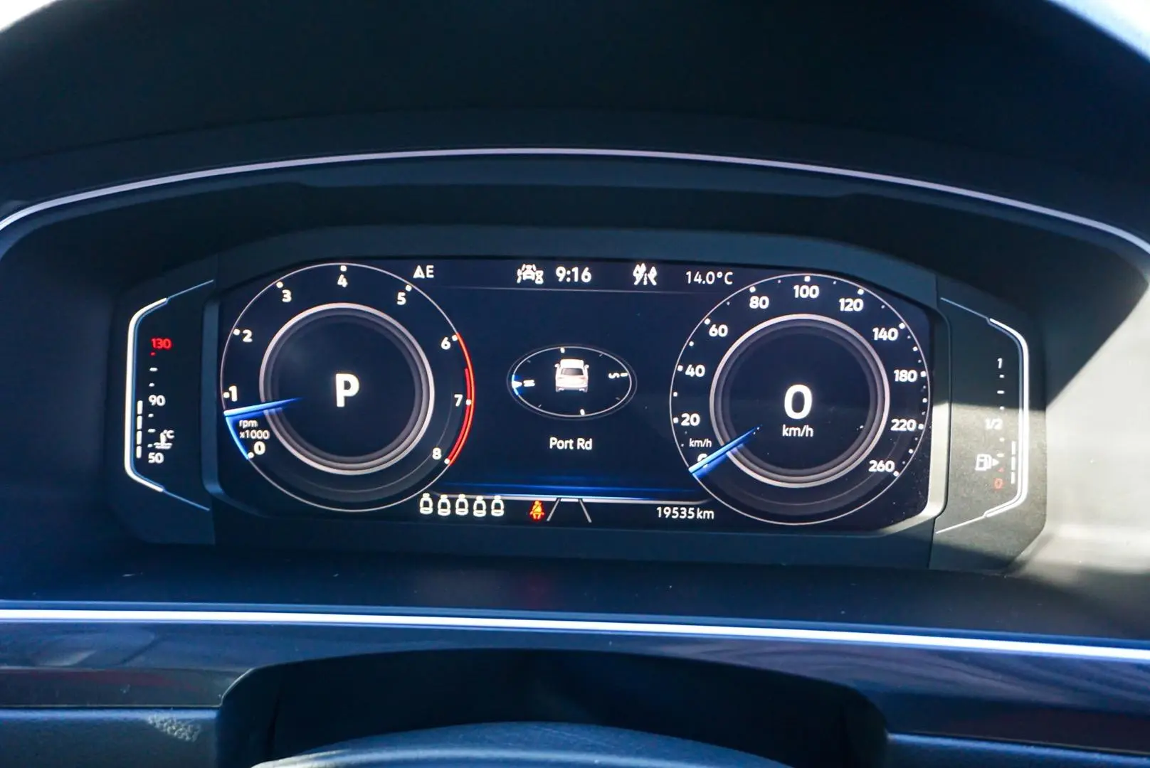 2022 Volkswagen Tiguan Gallery Image 16