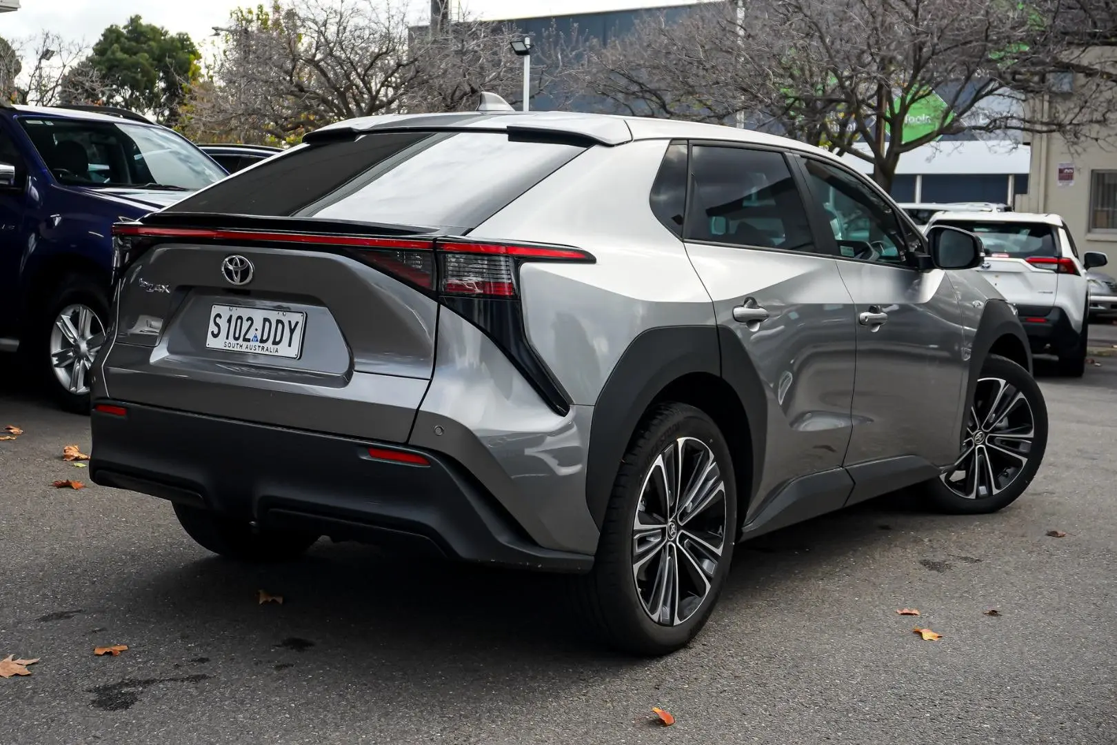 2024 Toyota bZ4X Gallery Image 3