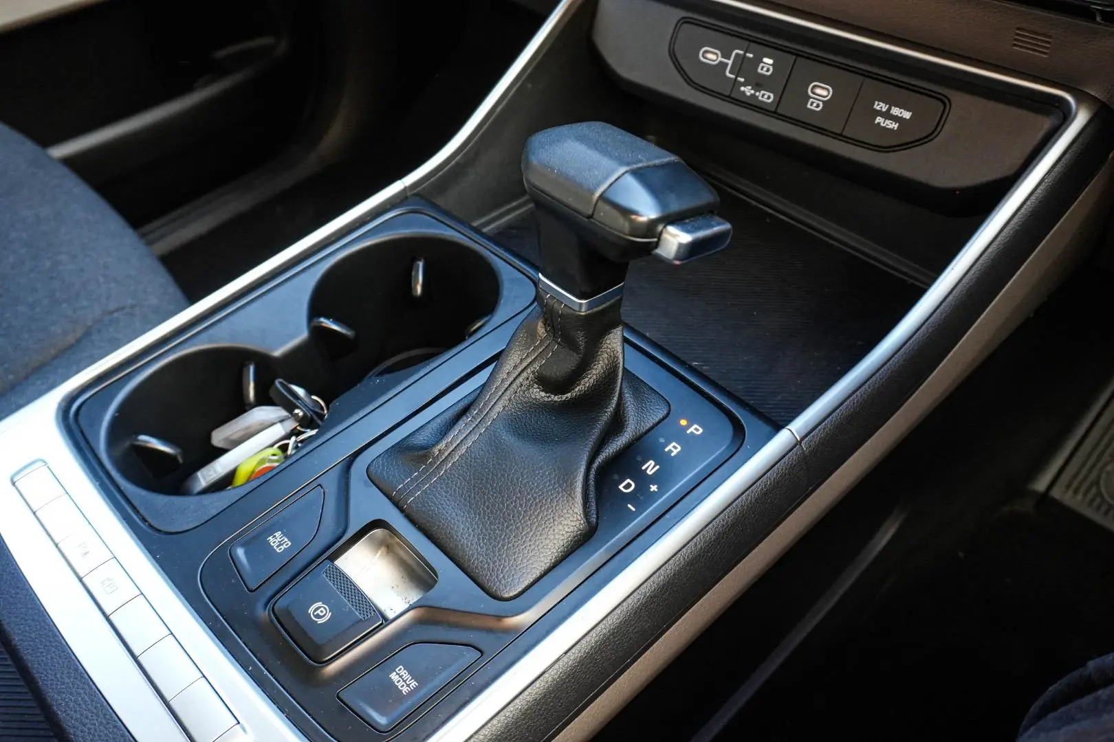 2024 Kia Carnival Gallery Image 18