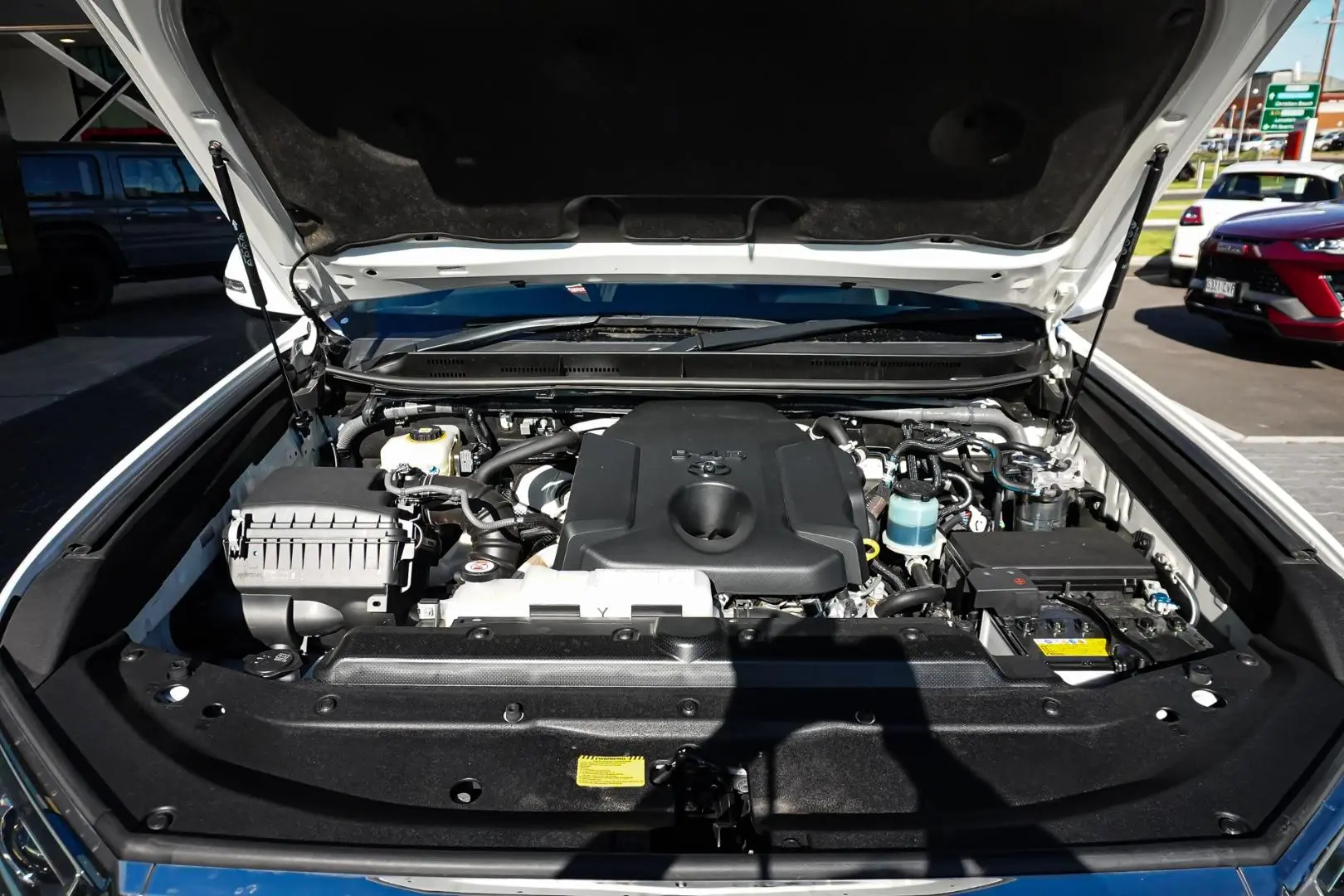 2022 Toyota Landcruiser Prado Gallery Image 25