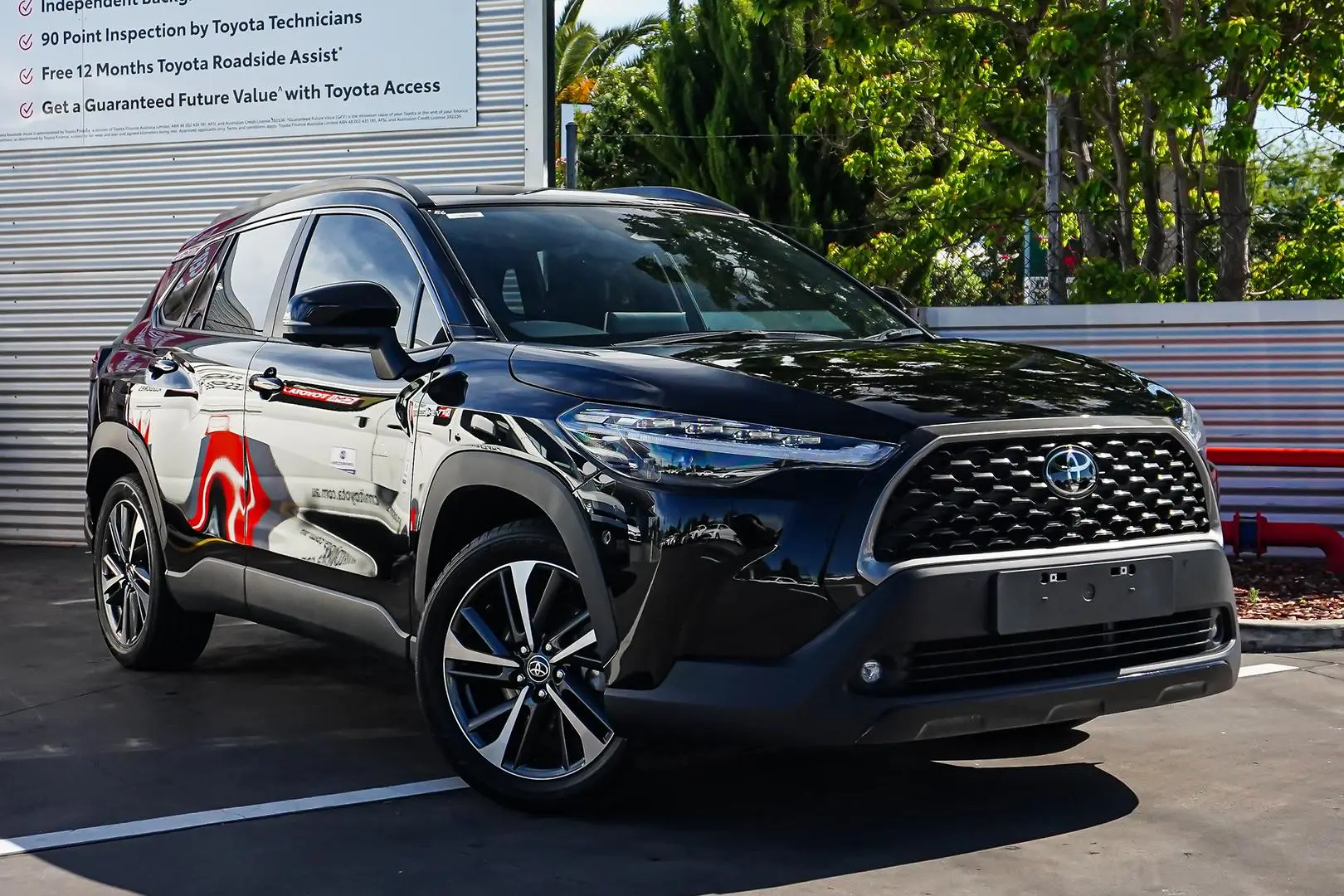 2024 Toyota Corolla Cross Gallery Image 2