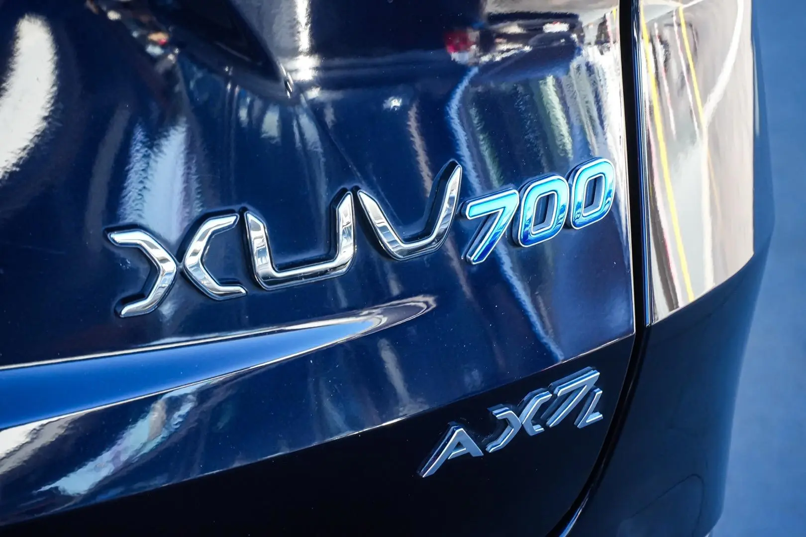 2023 Mahindra XUV700 Gallery Image 15