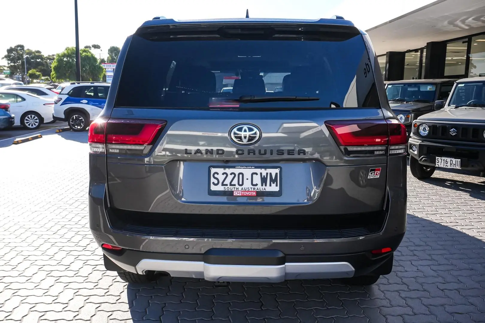 2023 Toyota Landcruiser Gallery Image 6