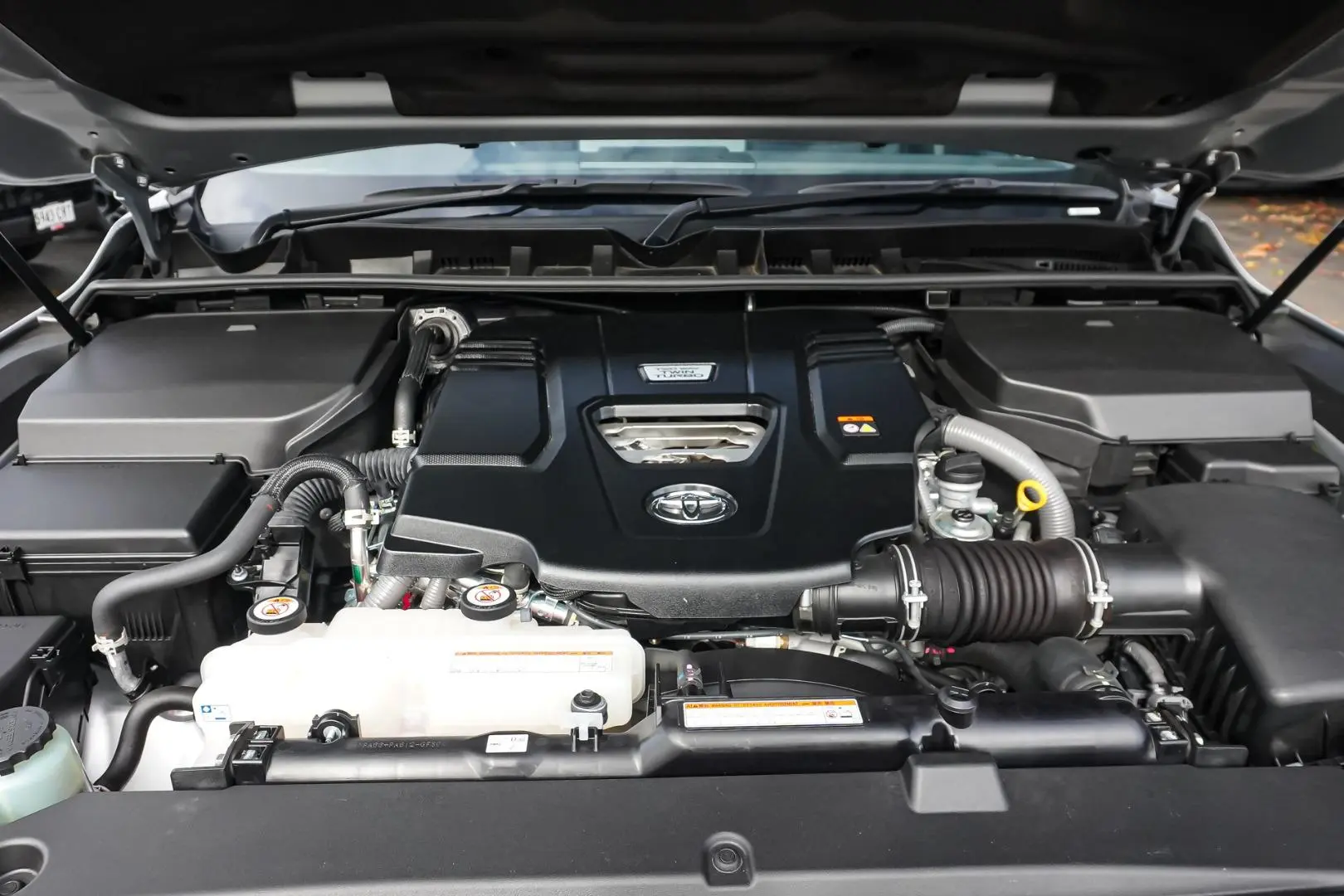 2023 Toyota Landcruiser Gallery Image 25