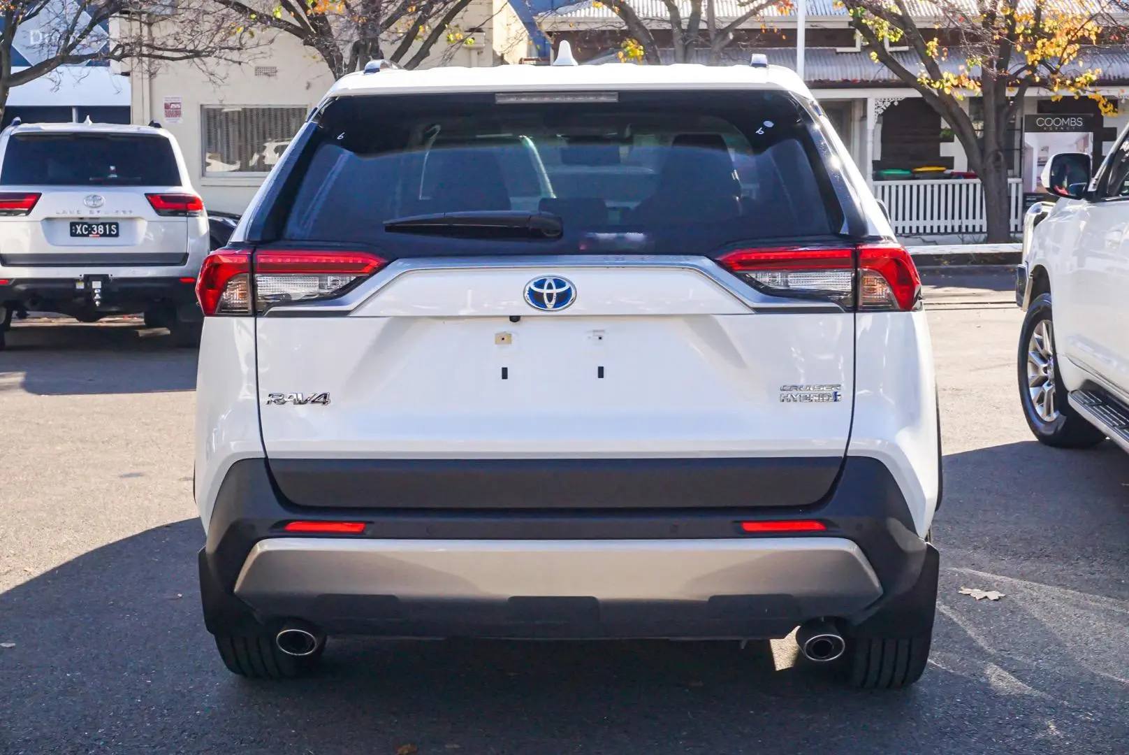 2022 Toyota RAV4 Gallery Image 6