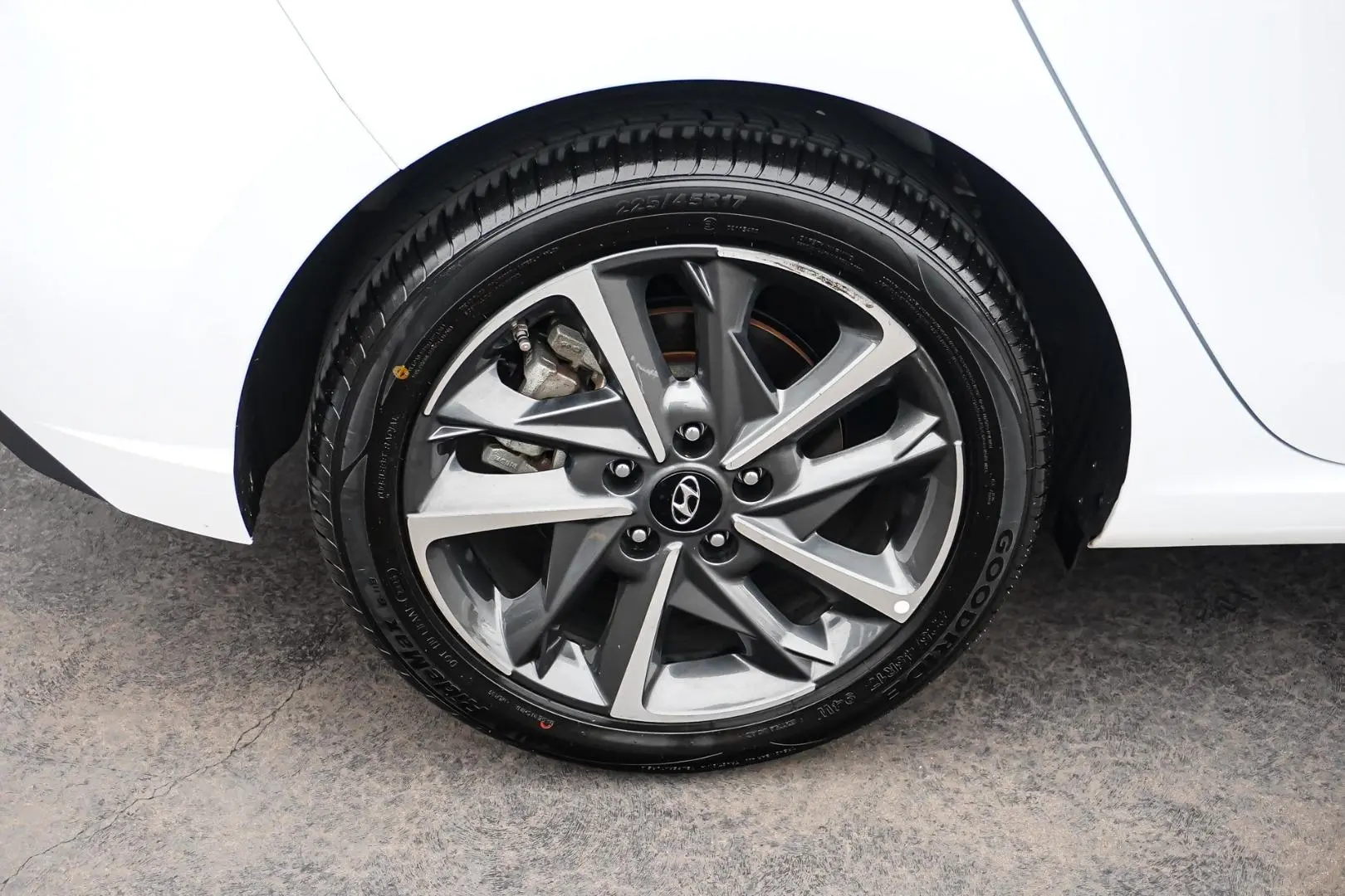 2022 Hyundai i30 Gallery Image 16