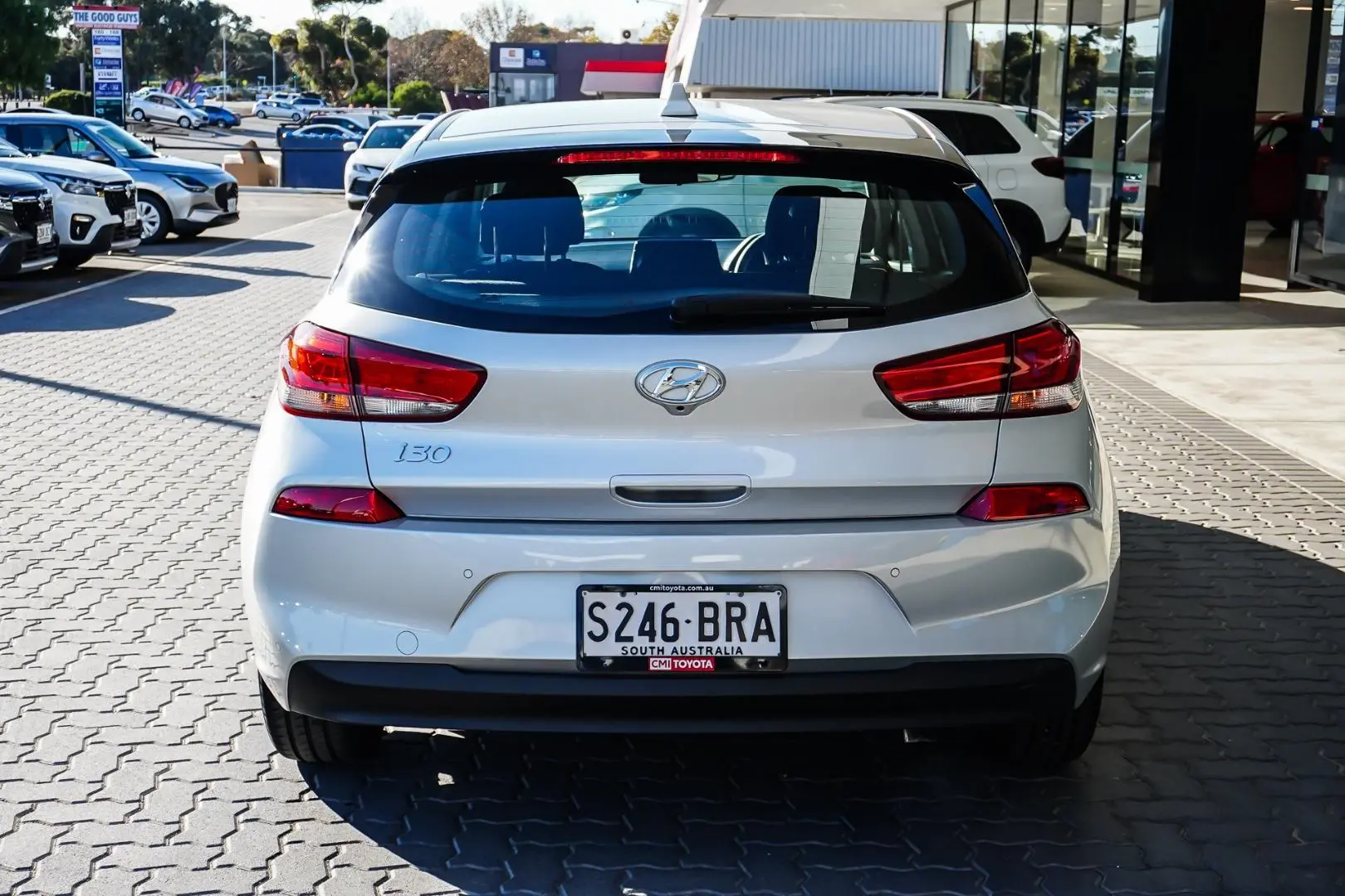 2017 Hyundai i30 Gallery Image 5
