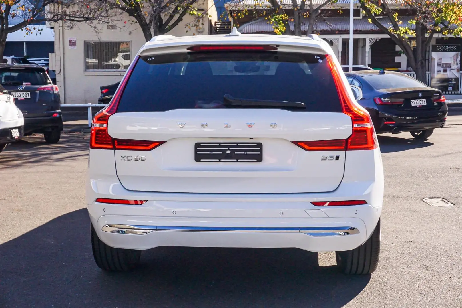 2023 Volvo XC60 Gallery Image 6
