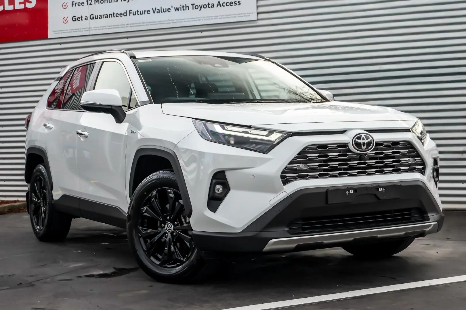 2025 Toyota RAV4 Gallery Image 2