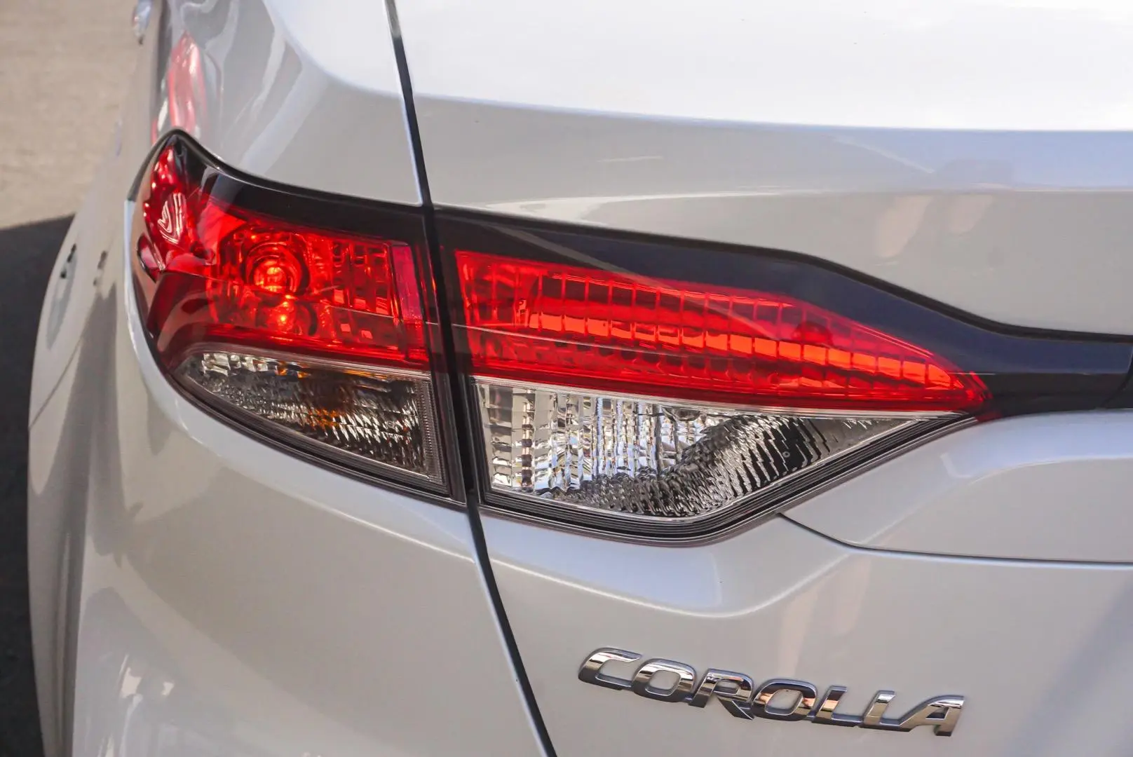 2023 Toyota Corolla Gallery Image 13