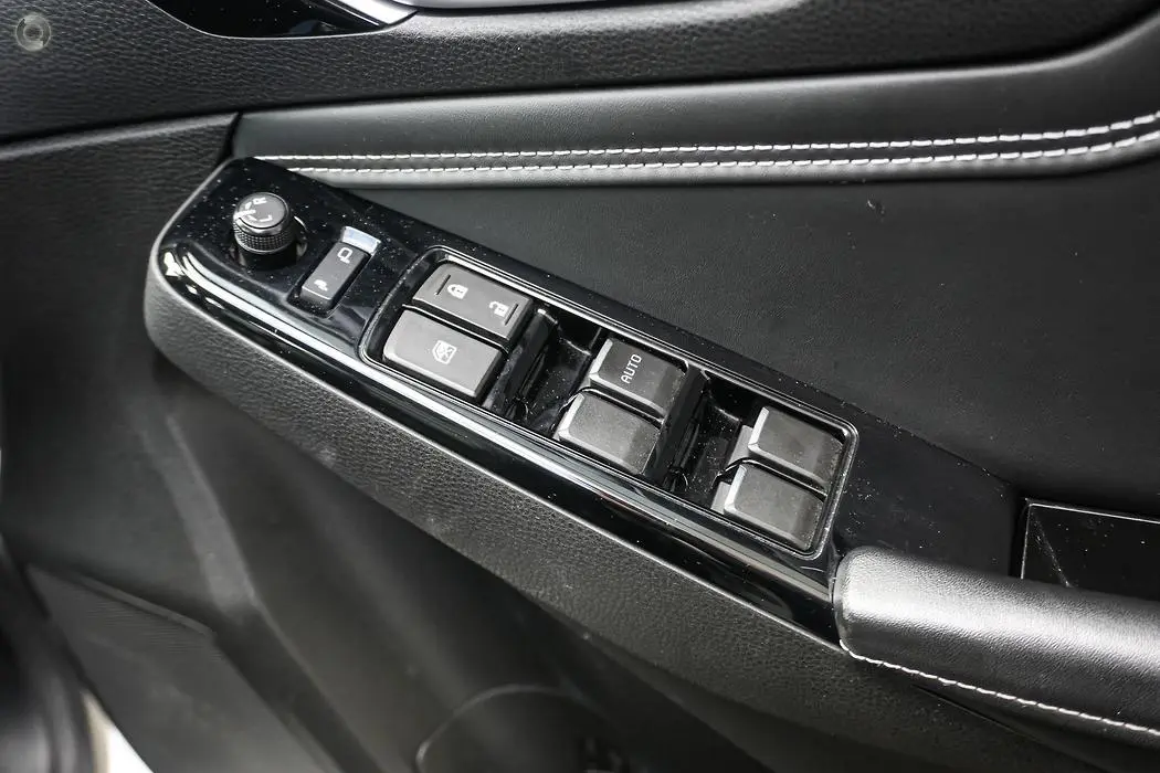 2020 Isuzu D-MAX Gallery Image 19