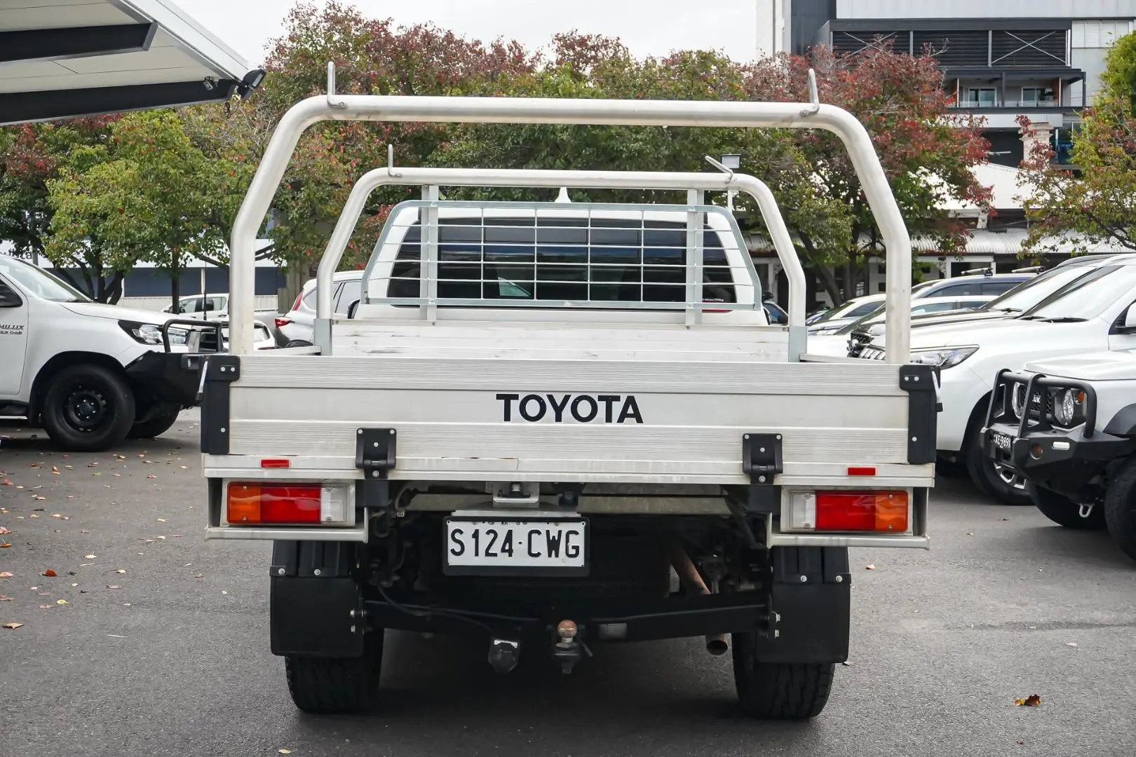 2023 Toyota Hilux Gallery Image 5