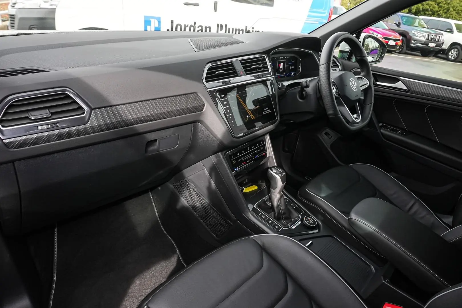 2024 Volkswagen Tiguan Gallery Image 12