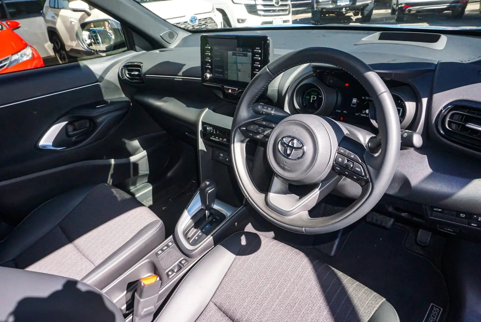 2023 Toyota Yaris Cross Gallery Image 6