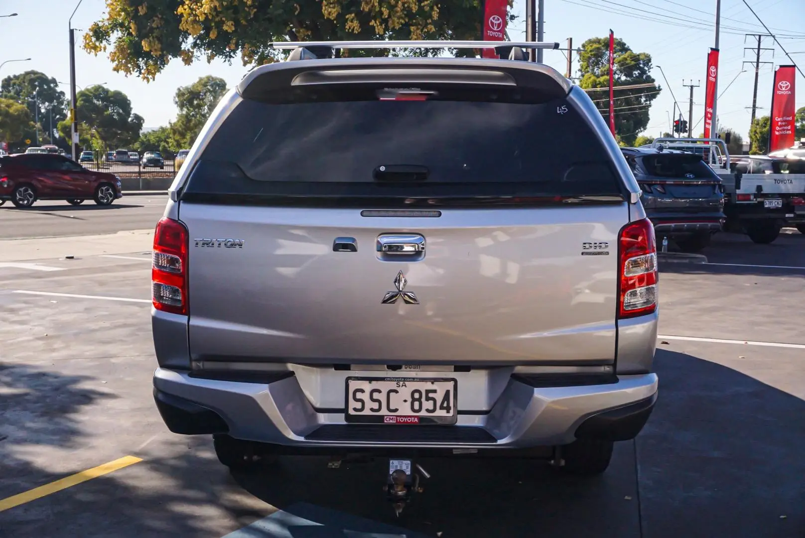 2016 Mitsubishi Triton Gallery Image 5