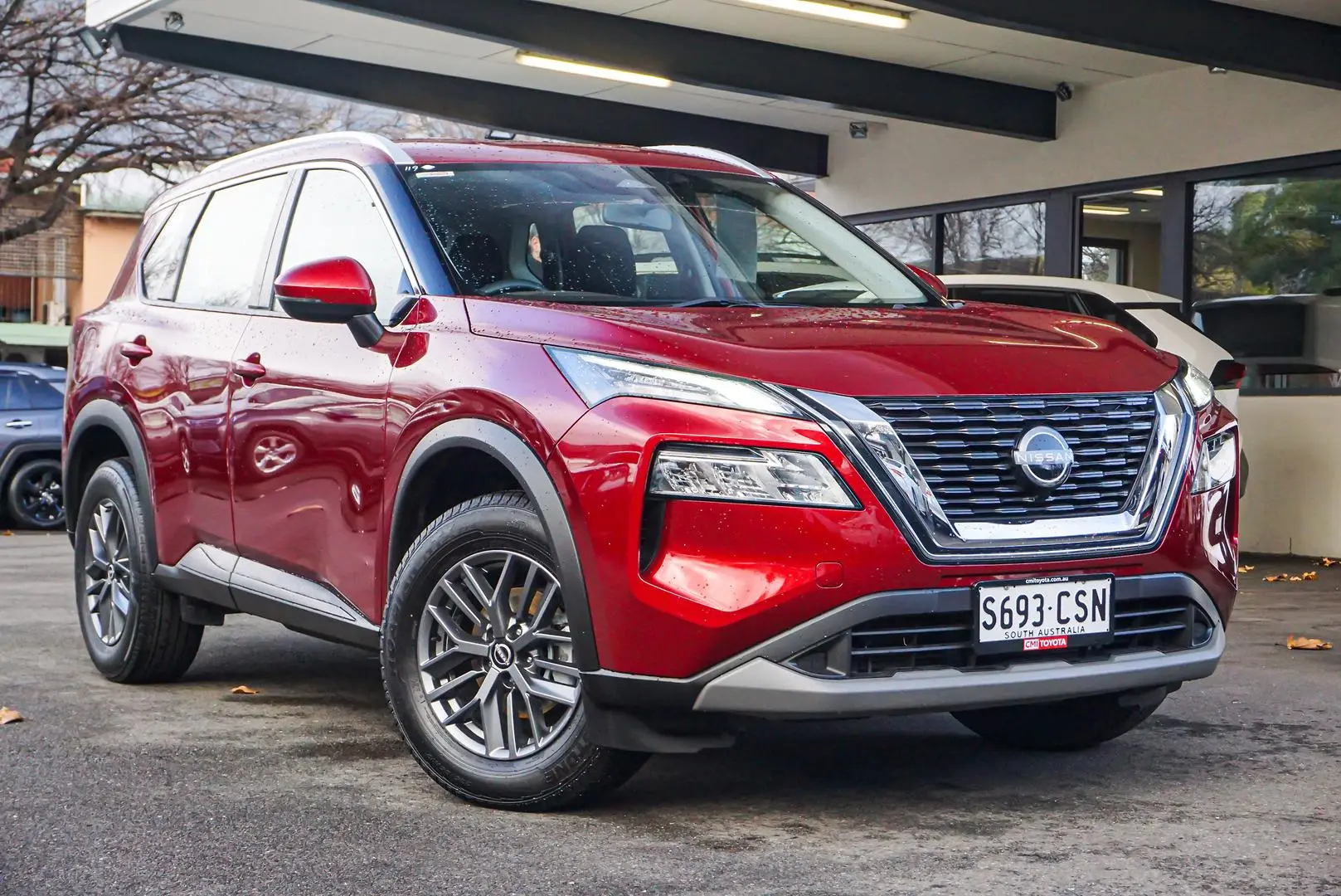 2022 Nissan X-TRAIL Gallery Image 2
