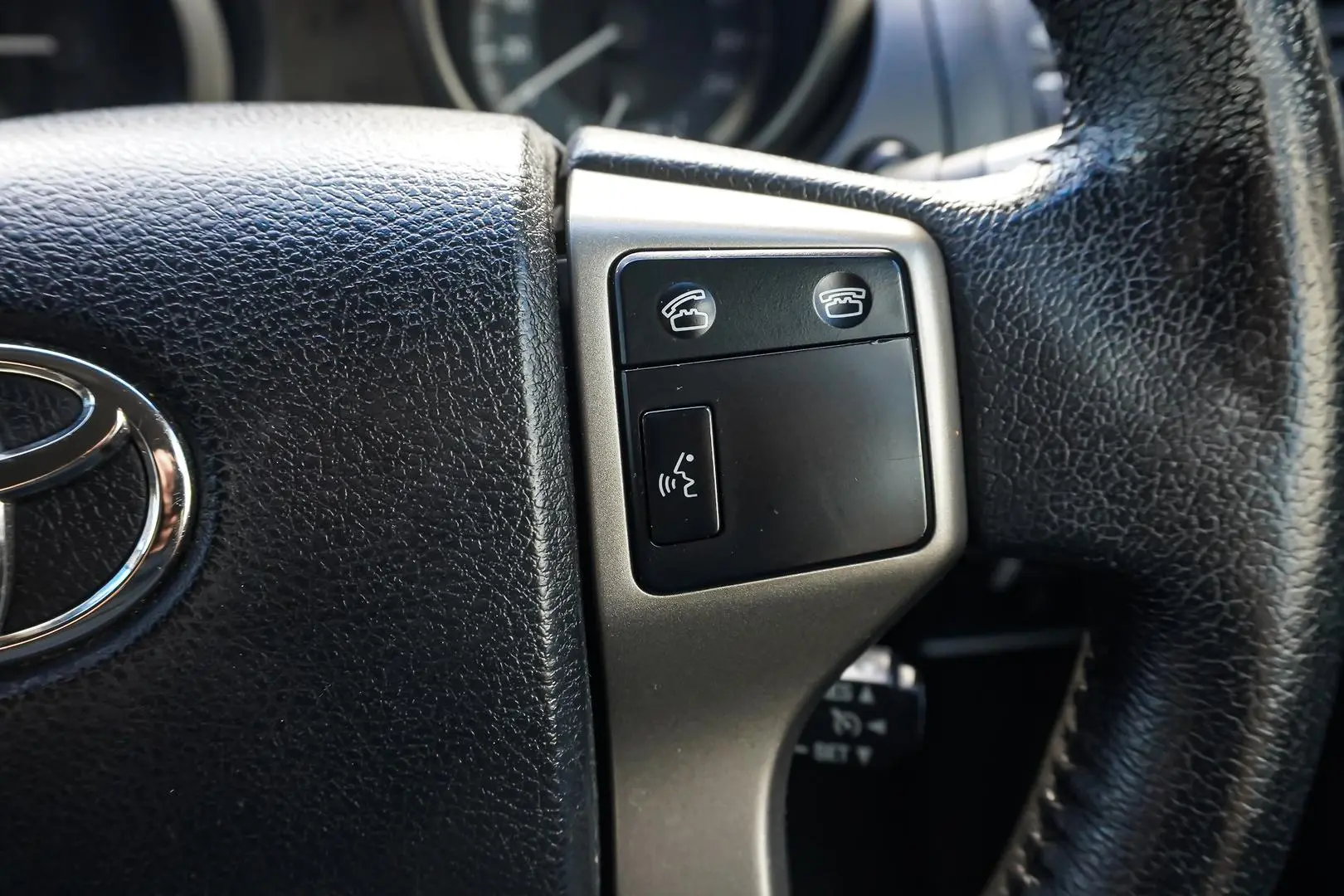 2012 Toyota Landcruiser Prado Gallery Image 20