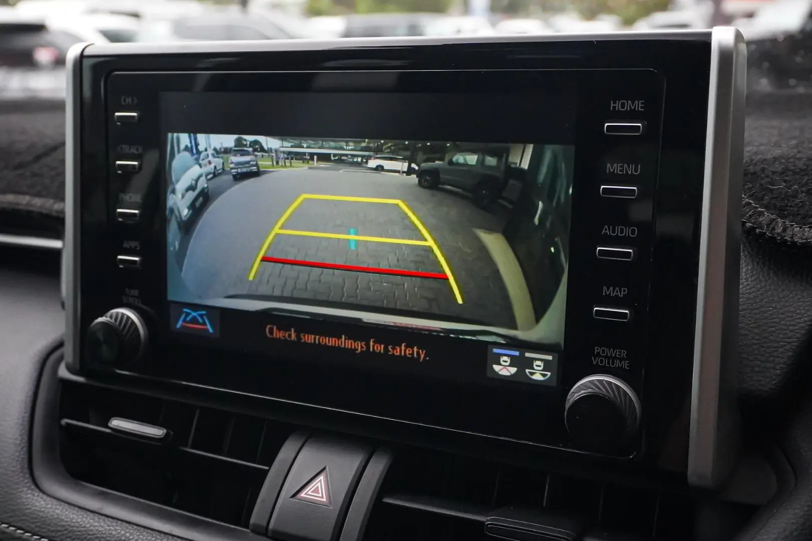 2019 Toyota RAV4 Gallery Image 24