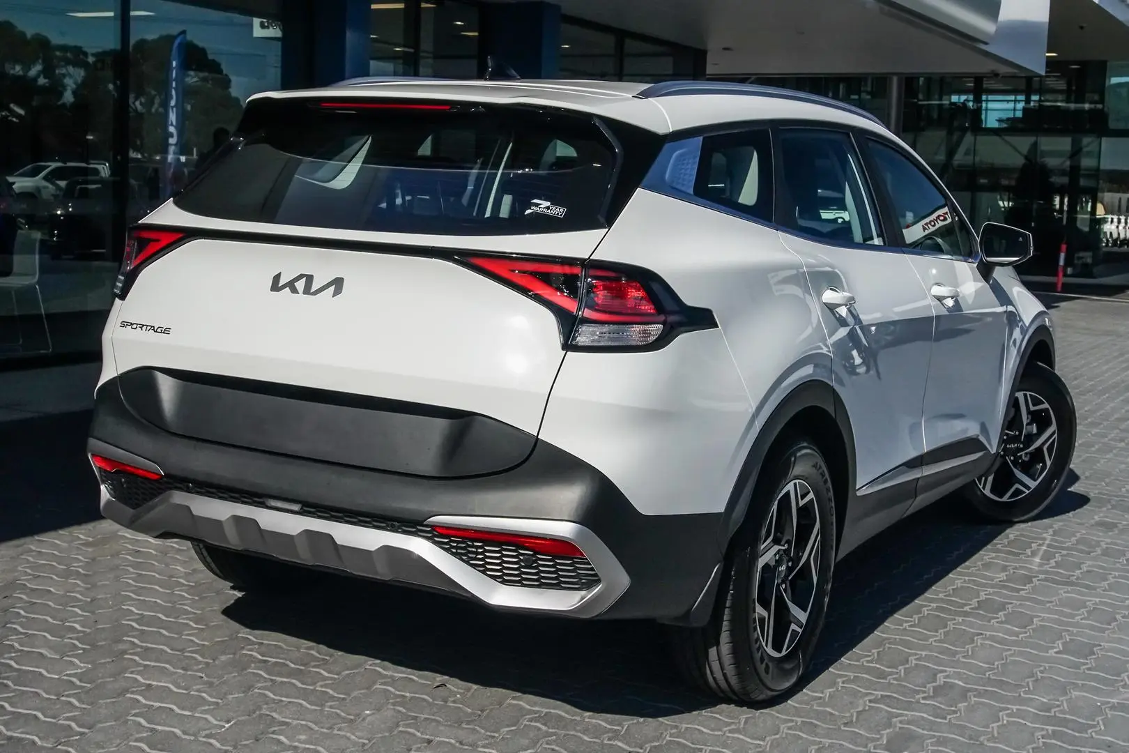 2023 Kia Sportage Gallery Image 2