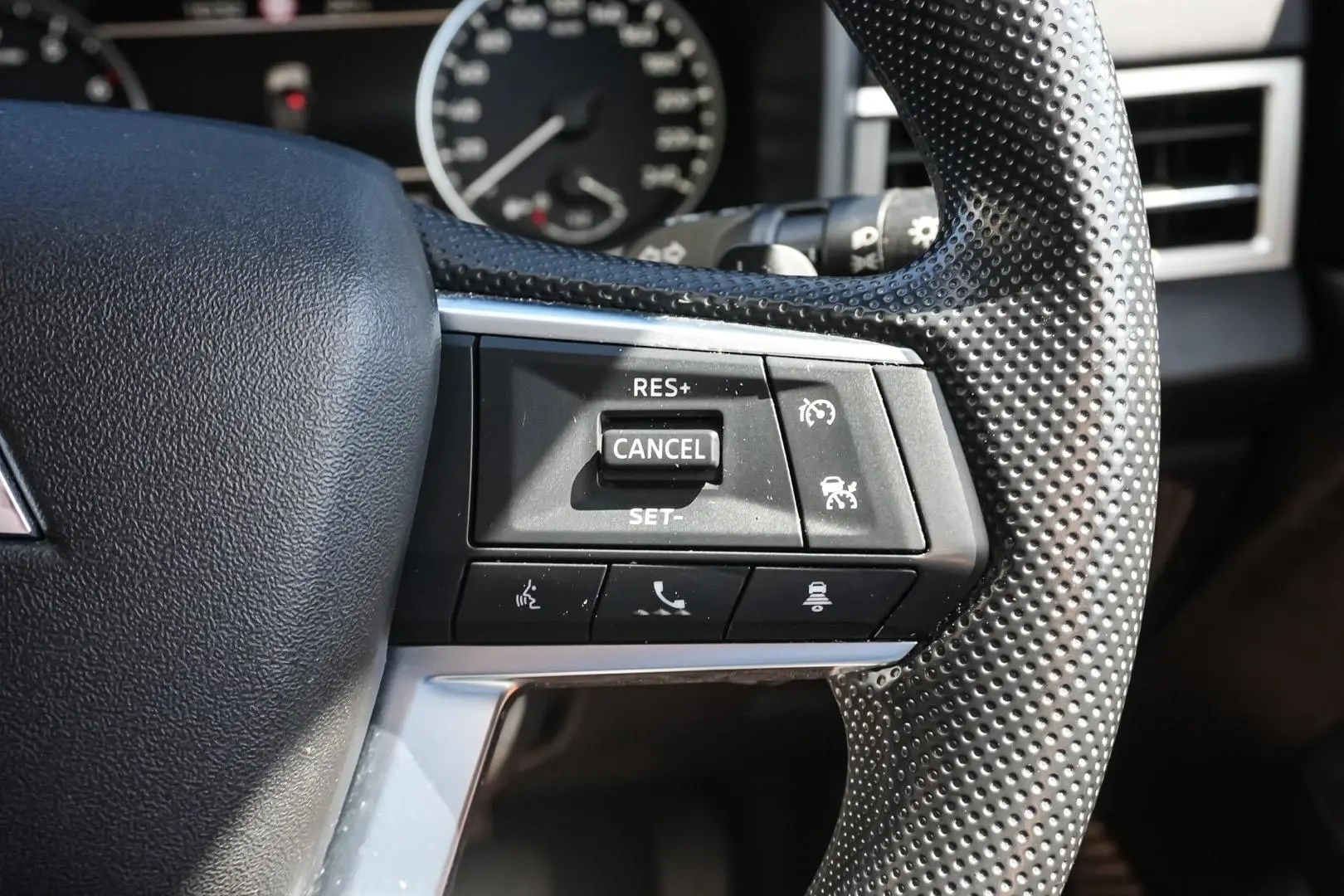 2023 Mitsubishi Outlander Gallery Image 21