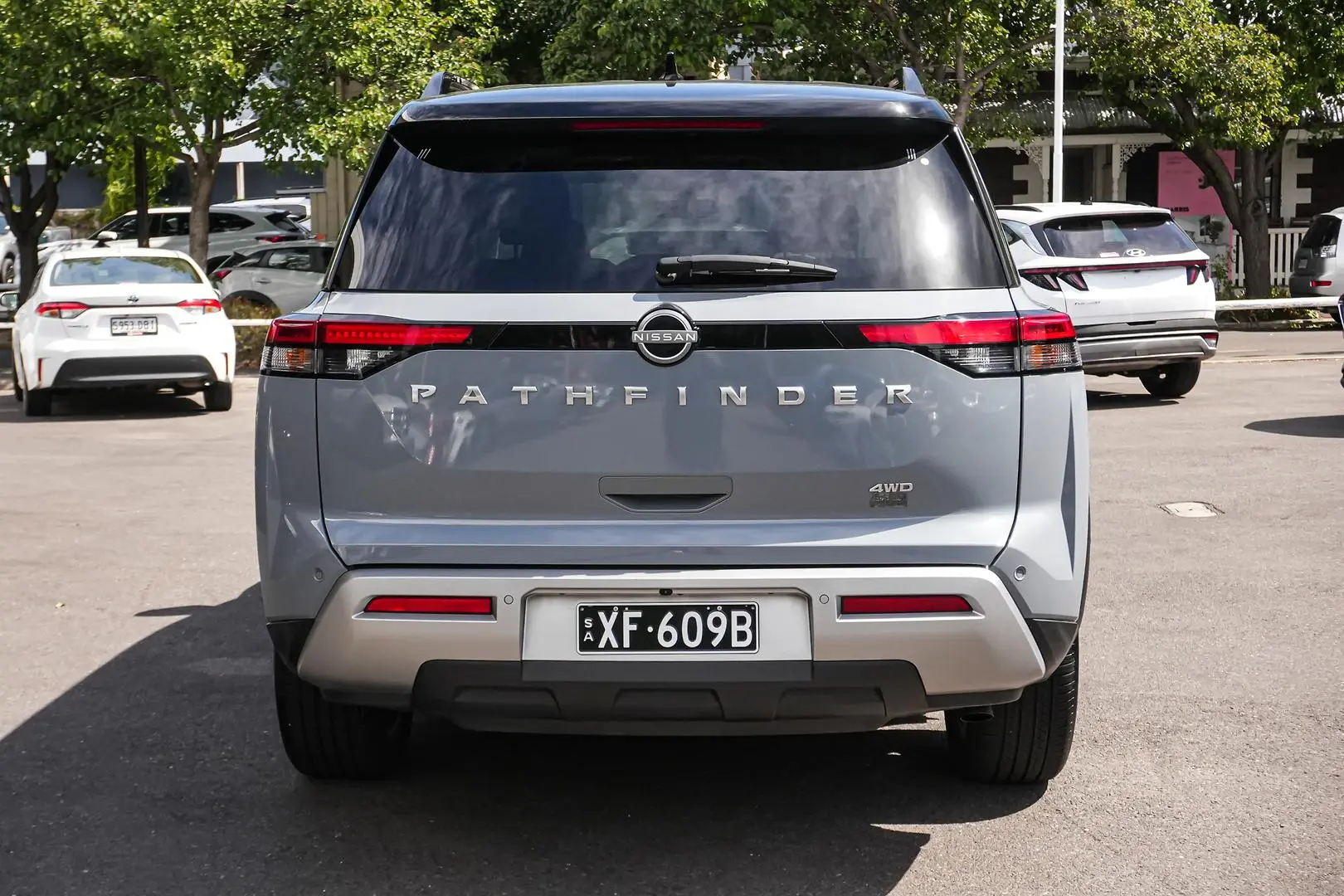 2023 Nissan Pathfinder Gallery Image 6