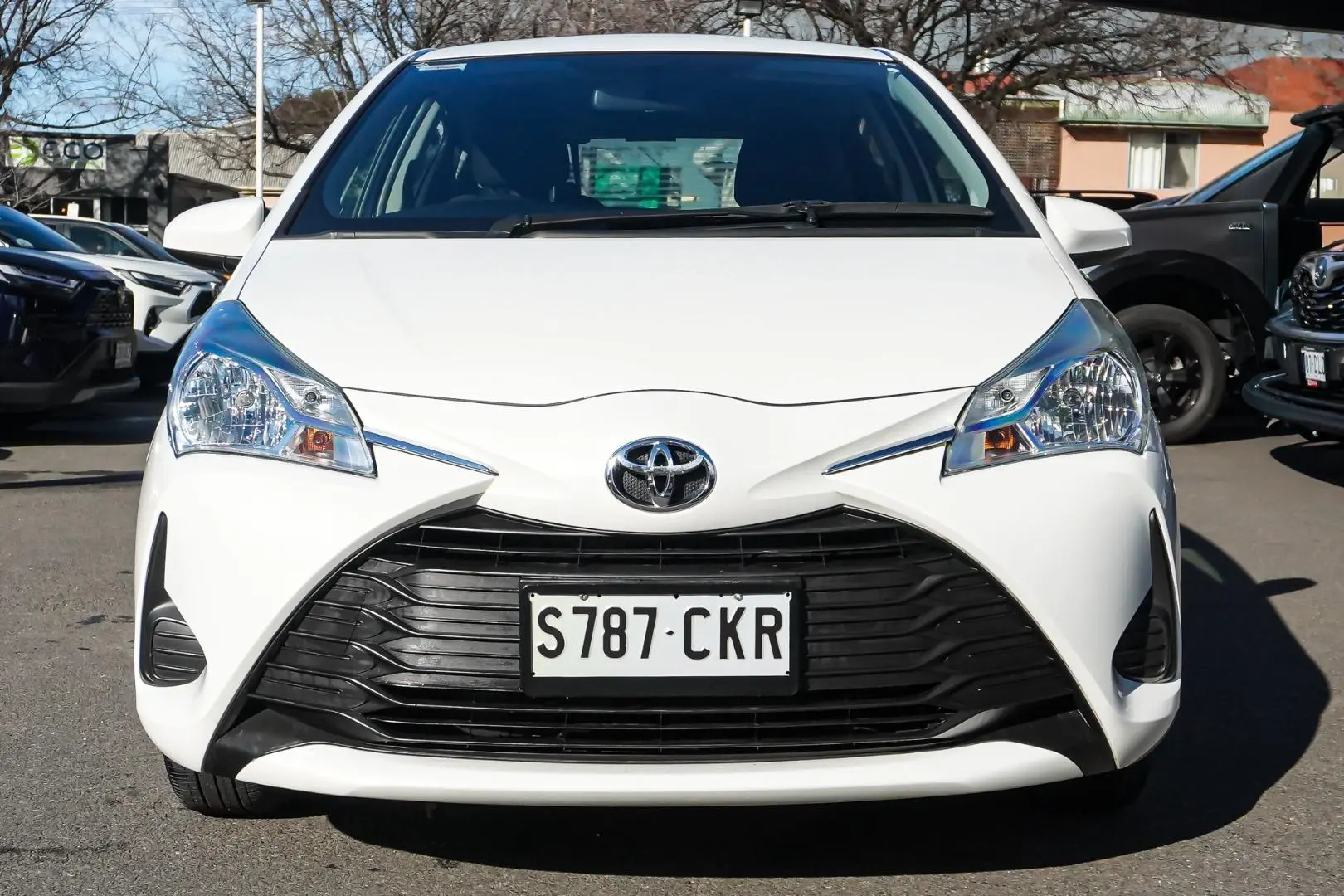 2019 Toyota Yaris Gallery Image 5