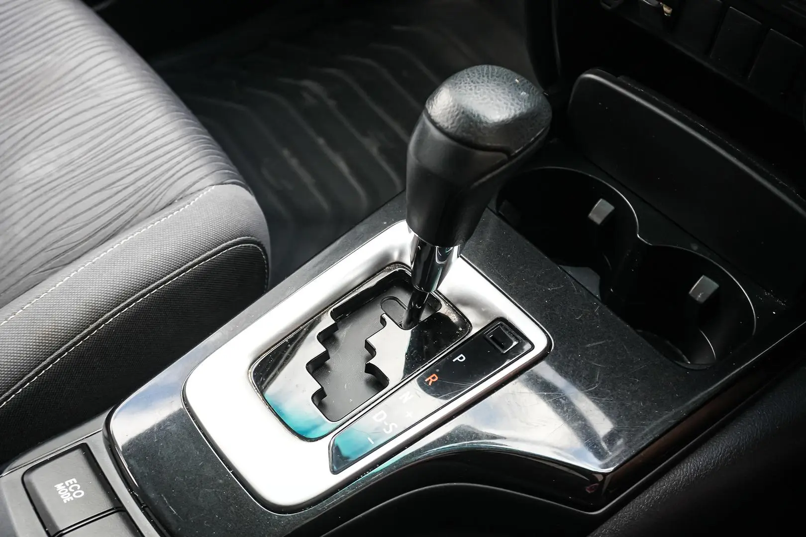 2021 Toyota Fortuner Gallery Image 16