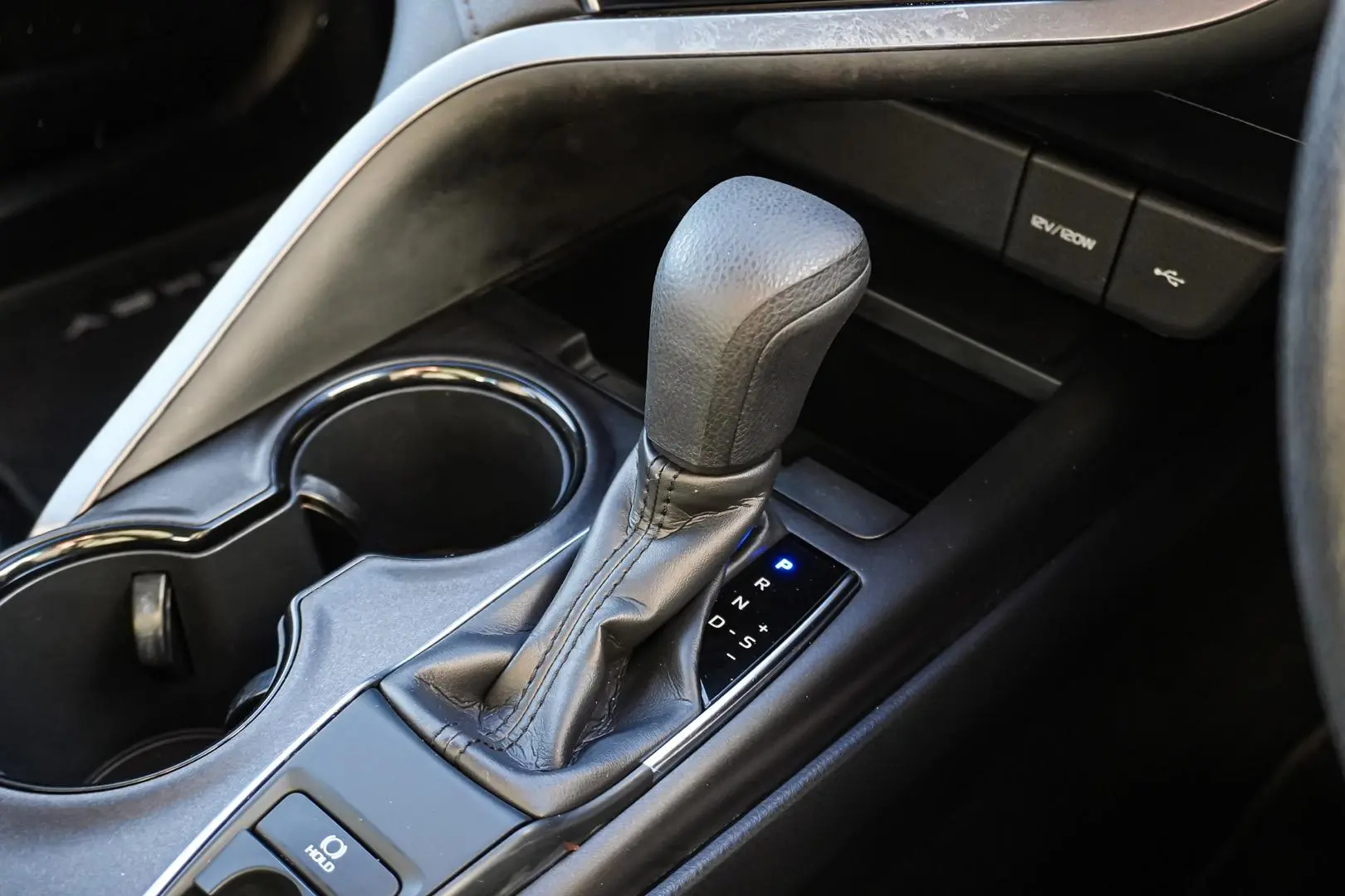2022 Toyota Camry Gallery Image 16