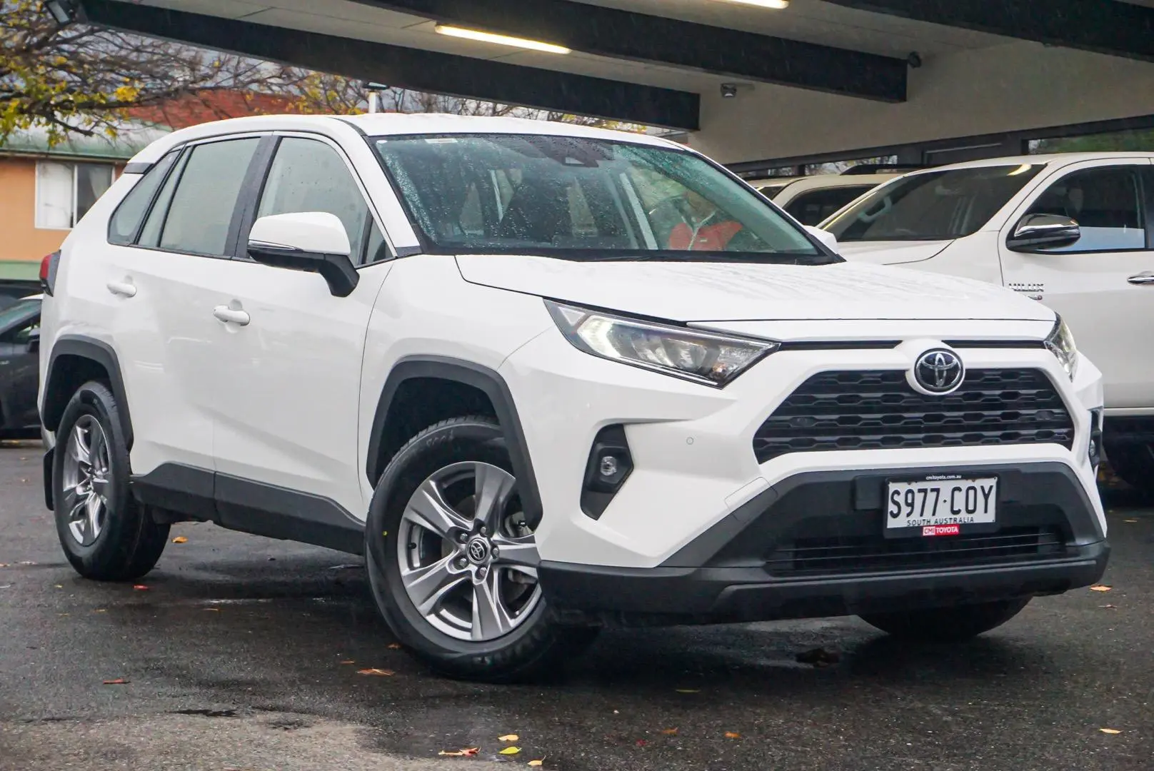 2022 Toyota RAV4 Gallery Image 2