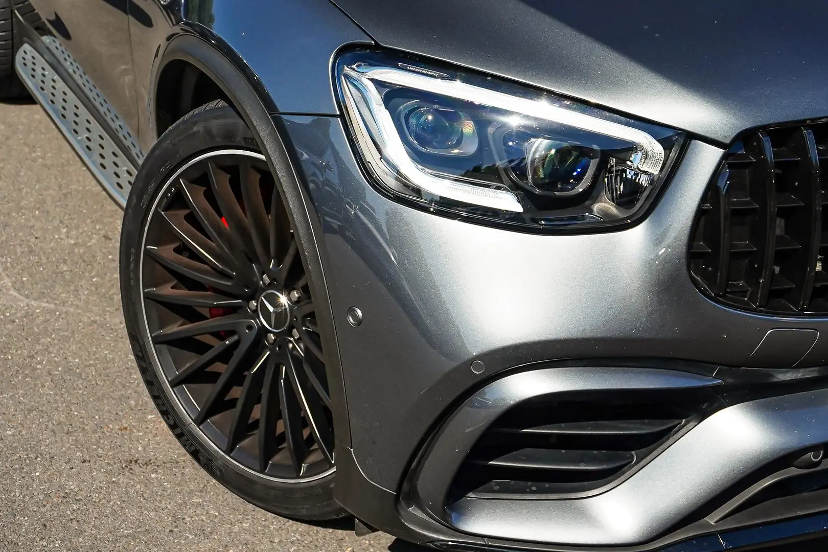 2020 Mercedes-Benz GLC-Class Gallery Image 11