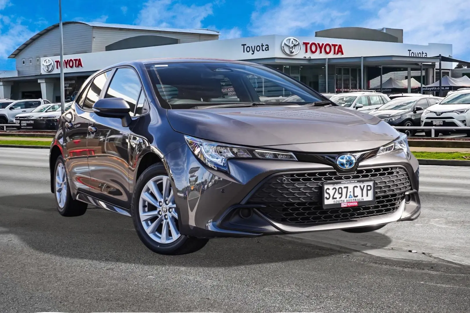 2023 Toyota Corolla Gallery Image 1