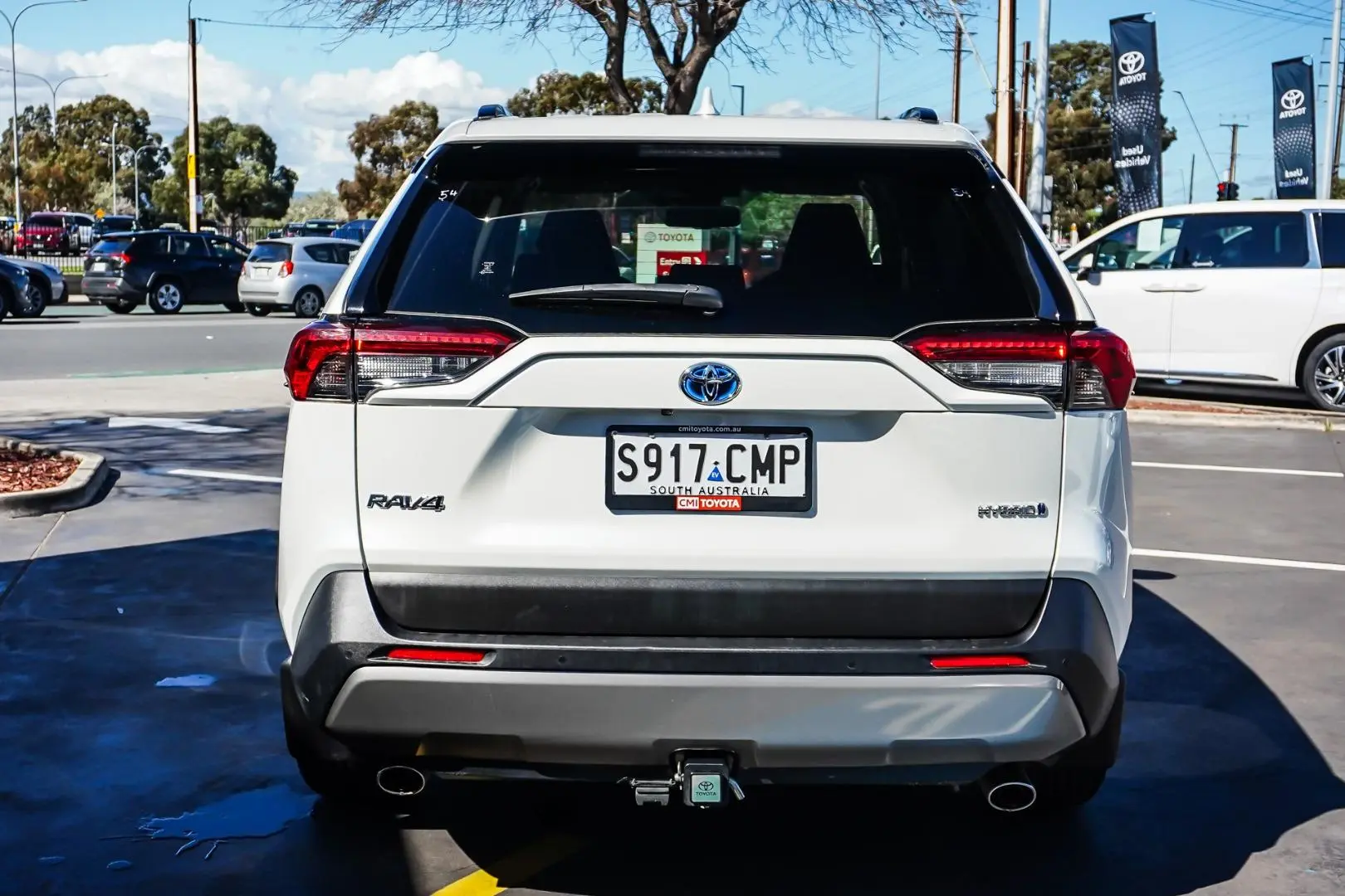 2021 Toyota RAV4 Gallery Image 6
